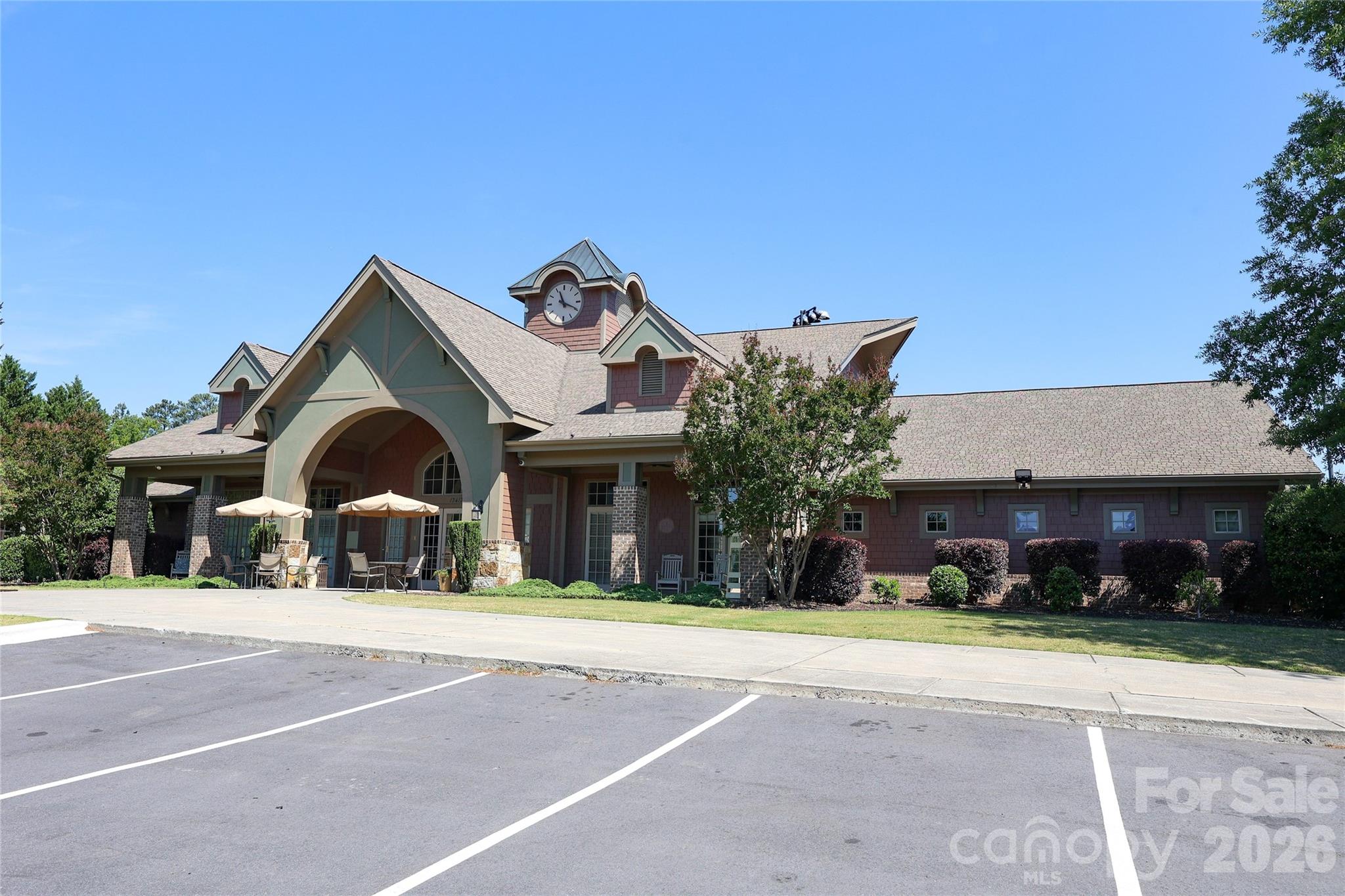 14027 Heron Crest Trace — Charlotte