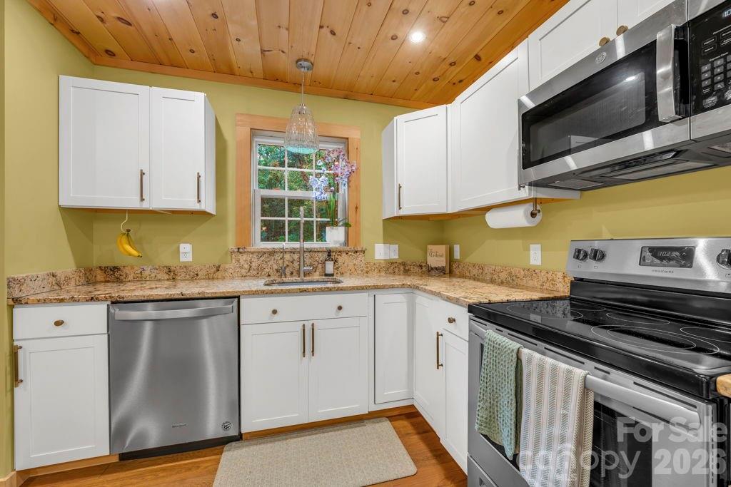 38 Macey Drive — Nebo