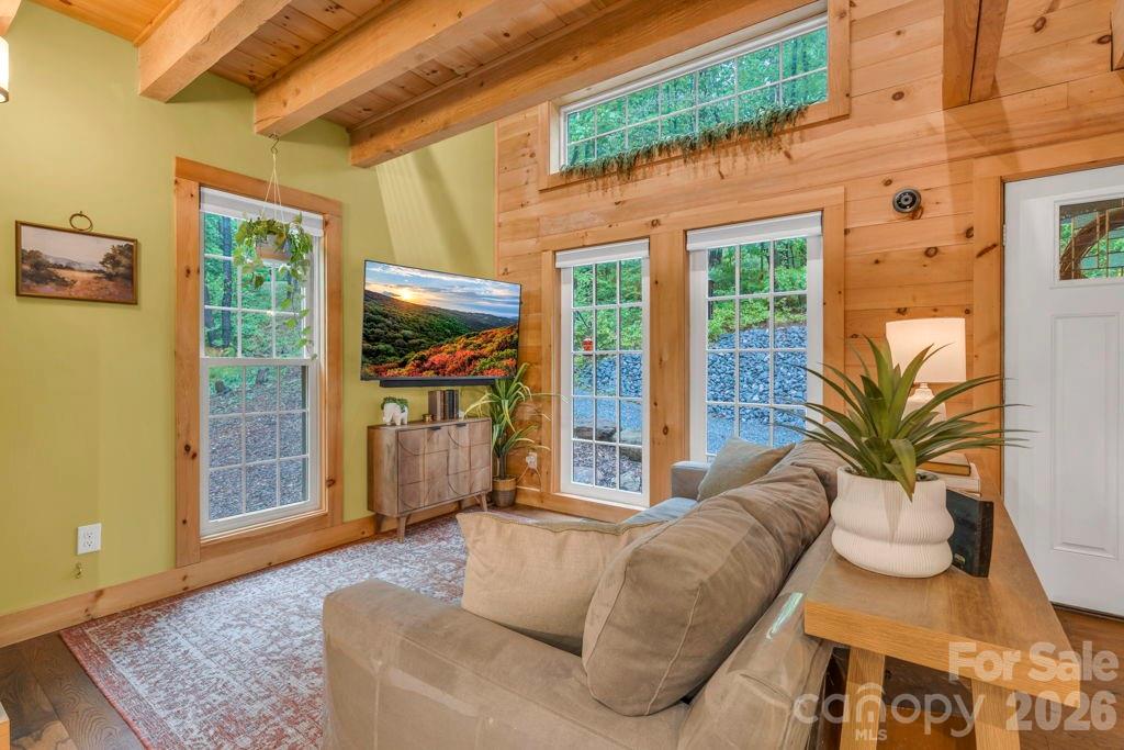 38 Macey Drive — Nebo