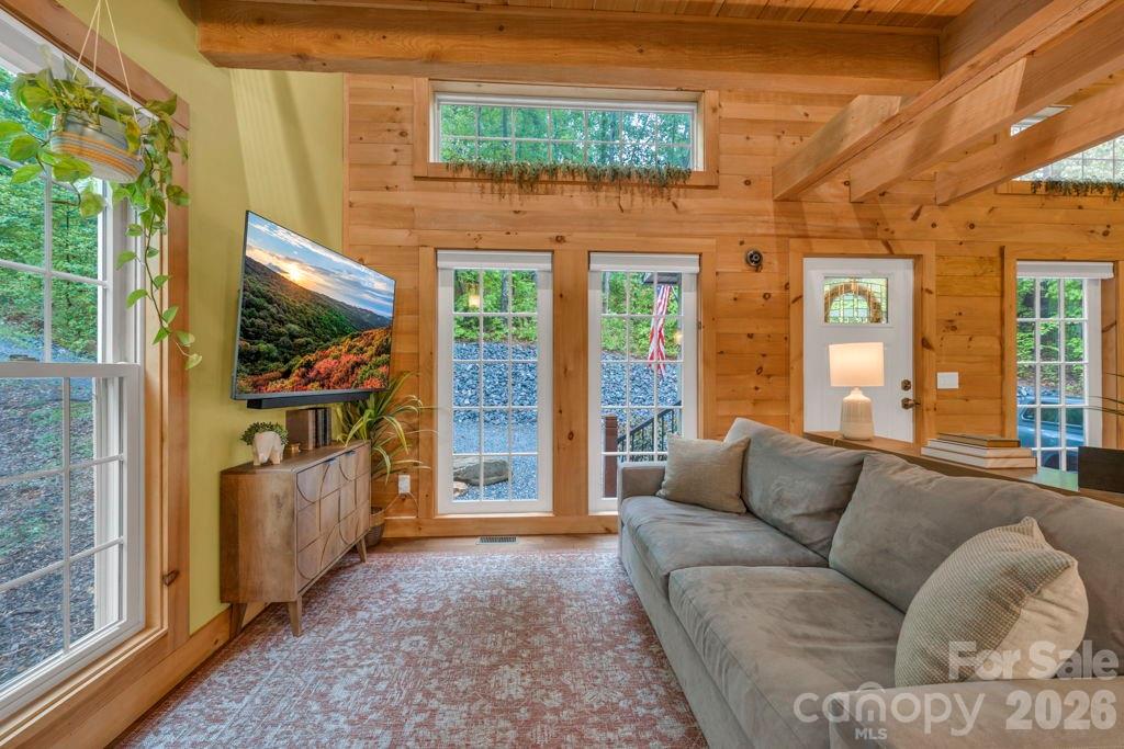 38 Macey Drive — Nebo
