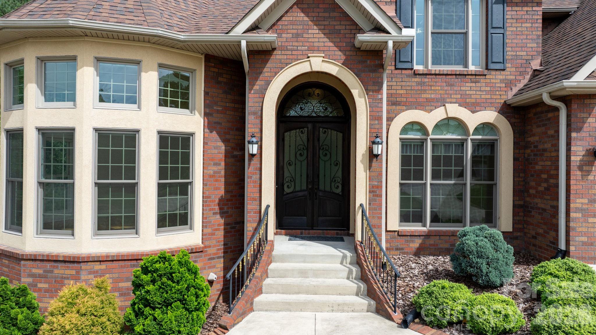 4 Royal Vista Way — Granite Falls