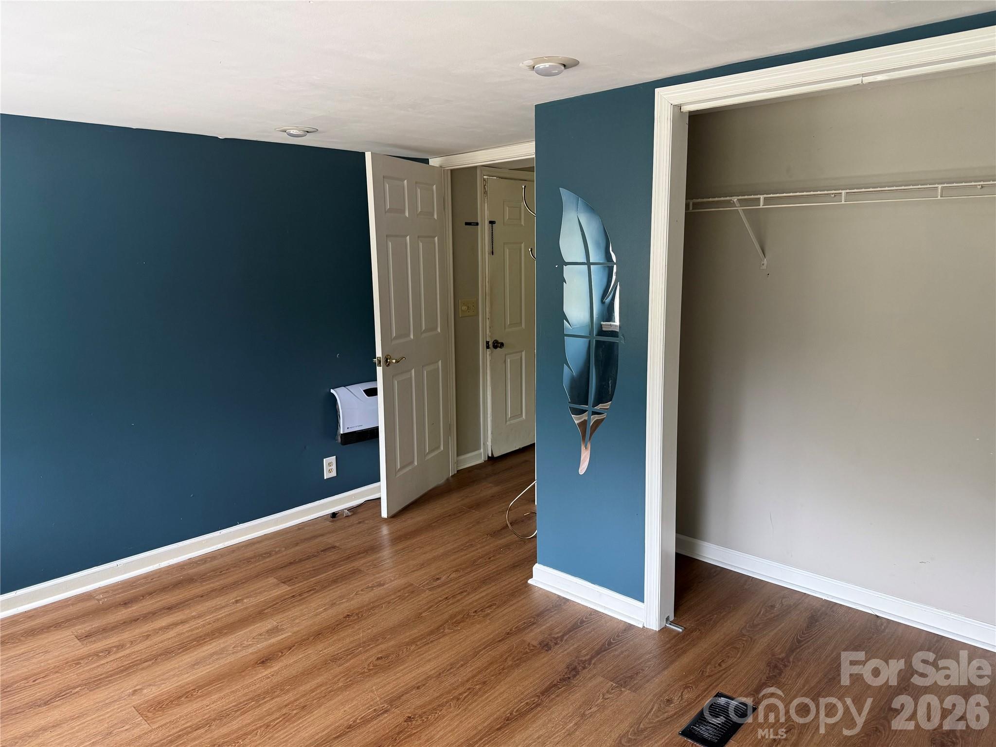 45 Overbrook Drive — Saluda