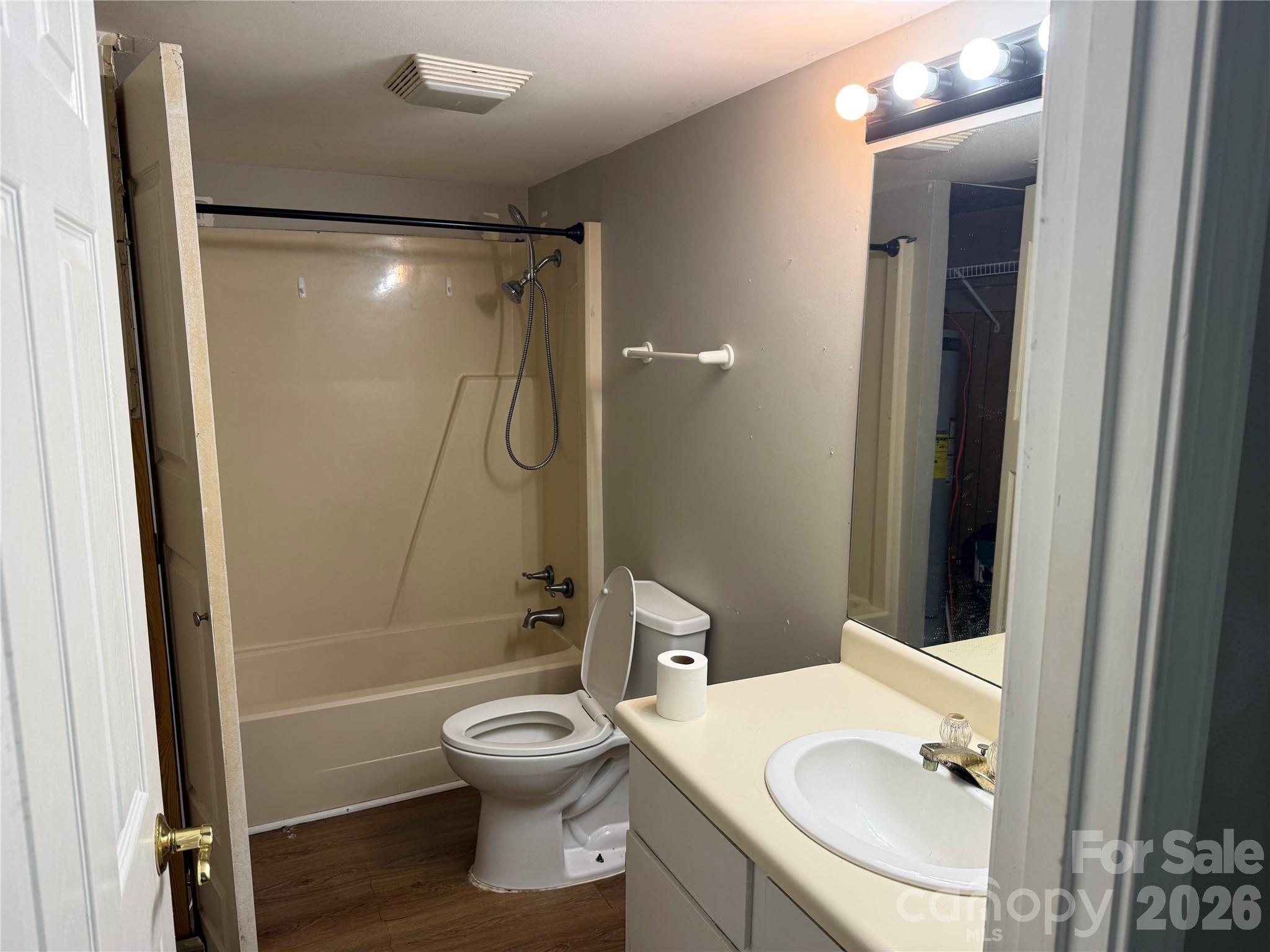 45 Overbrook Drive — Saluda