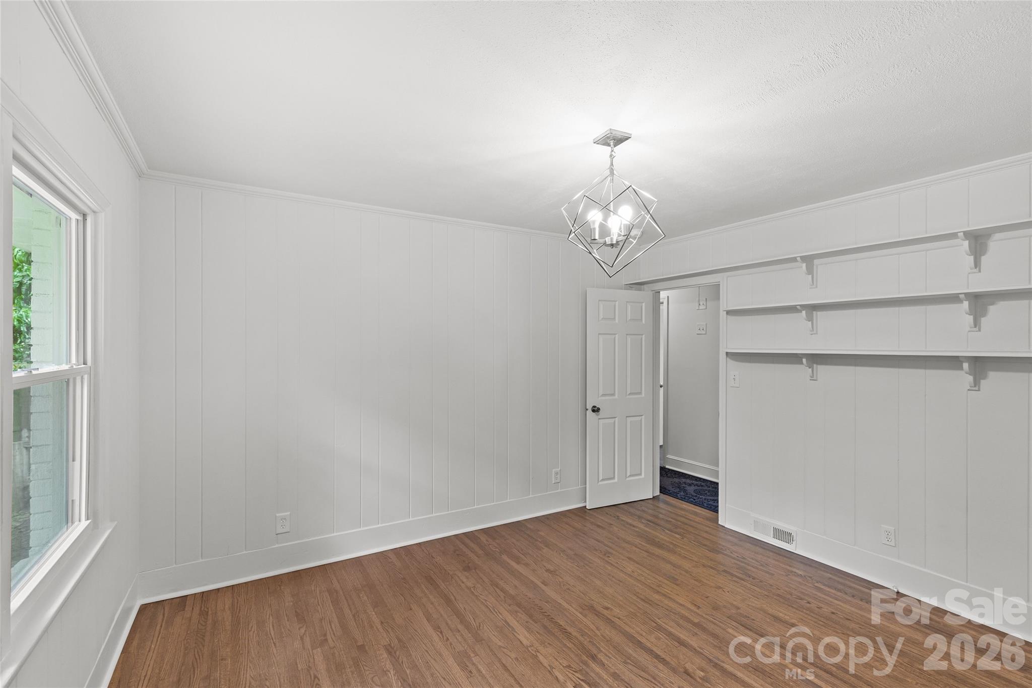 1915 Birchcrest Drive — Charlotte