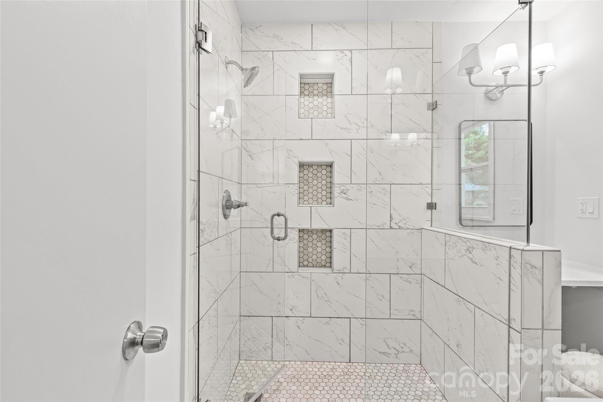 1915 Birchcrest Drive — Charlotte