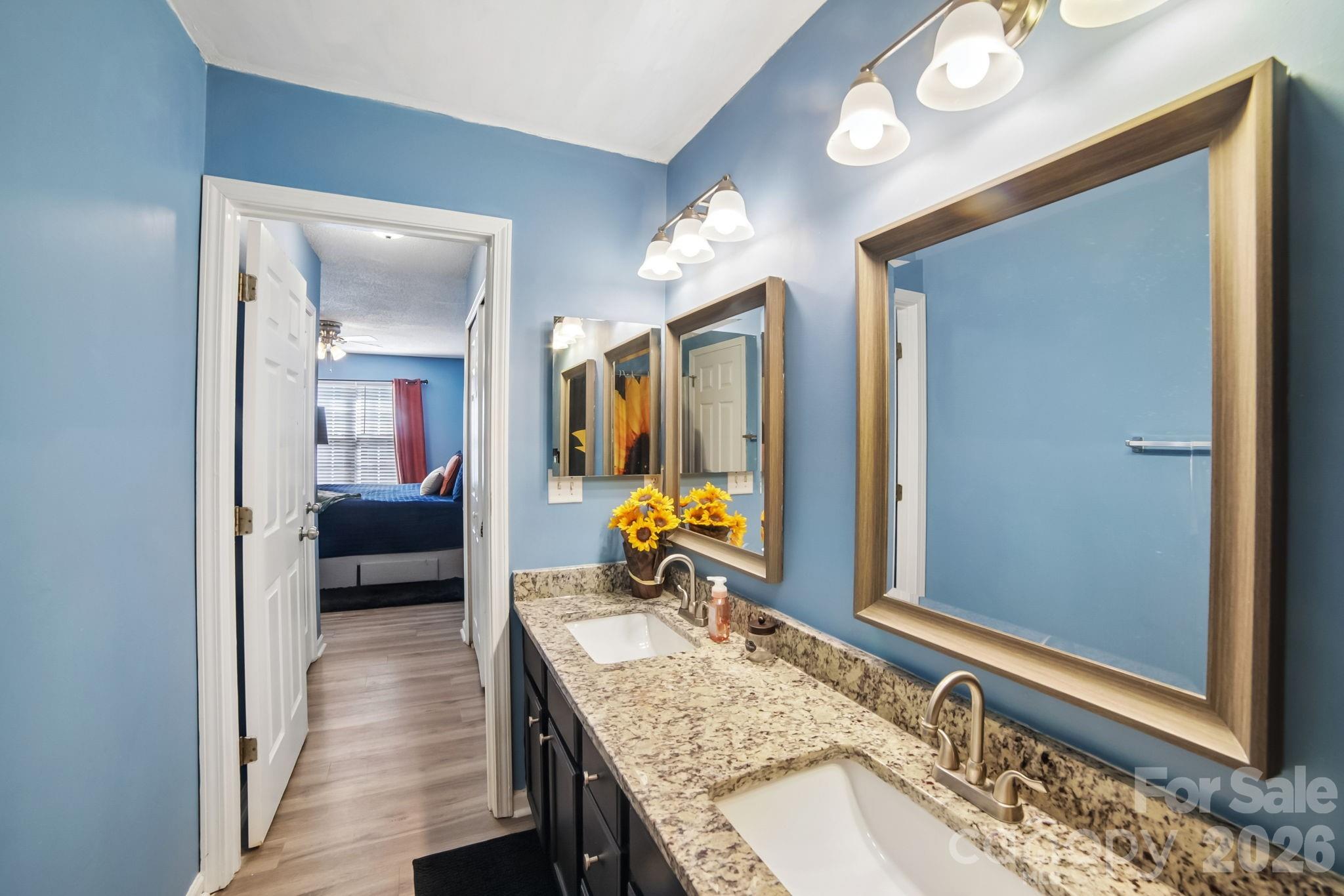 5427 Kimmerly Woods Drive — Charlotte