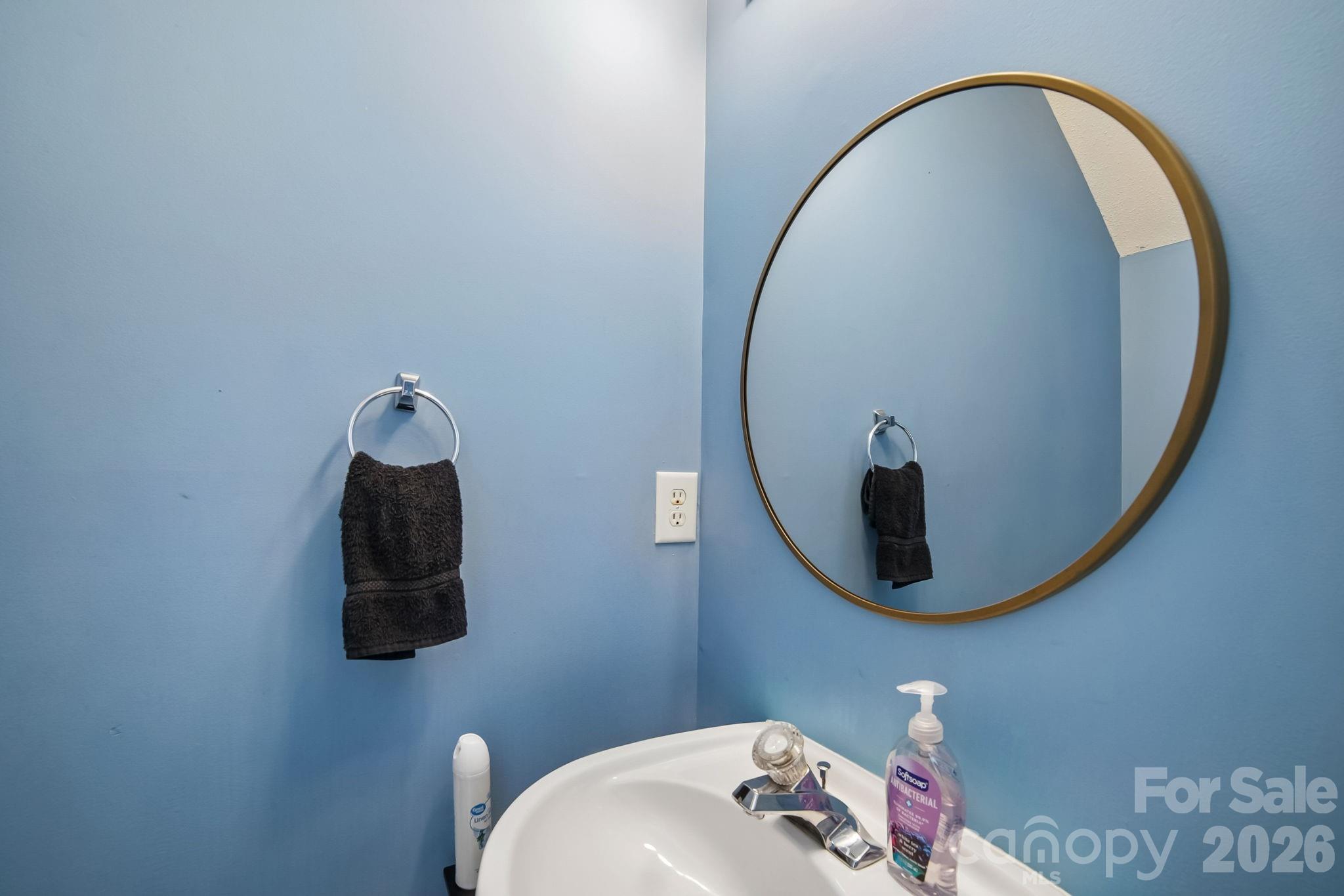 5427 Kimmerly Woods Drive — Charlotte