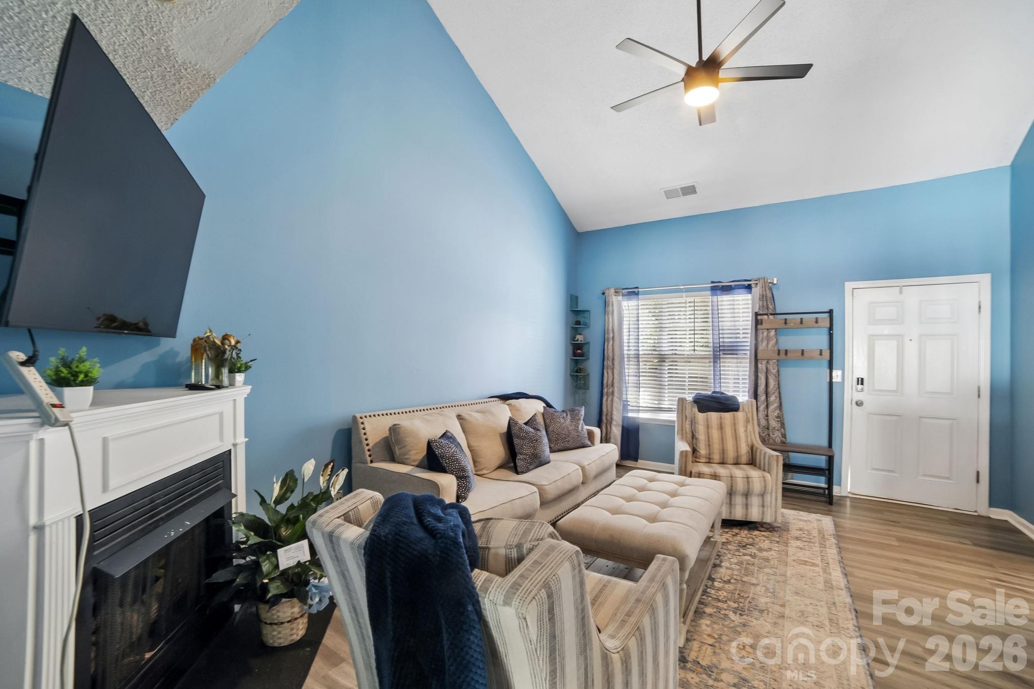 5427 Kimmerly Woods Drive — Charlotte