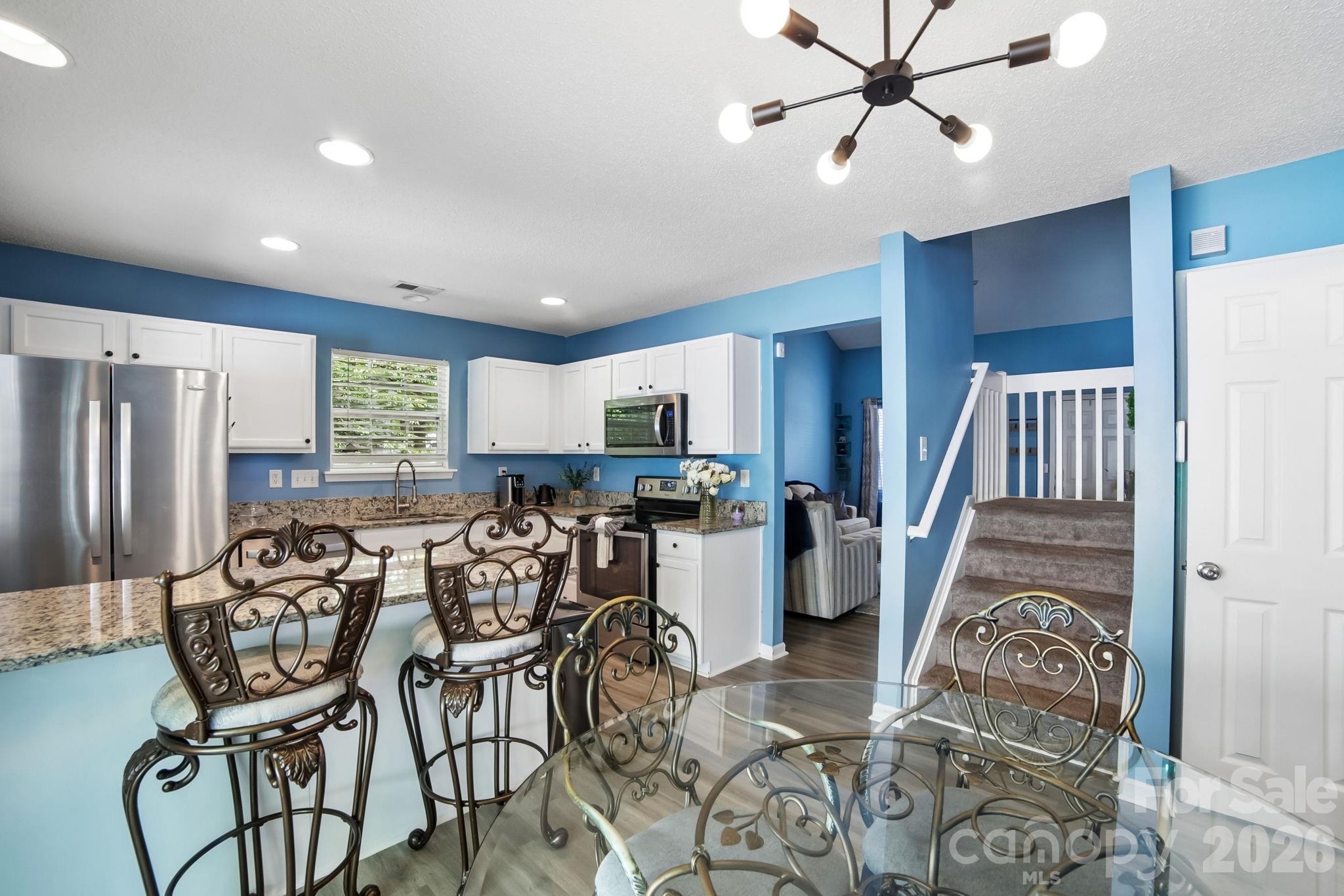 5427 Kimmerly Woods Drive — Charlotte