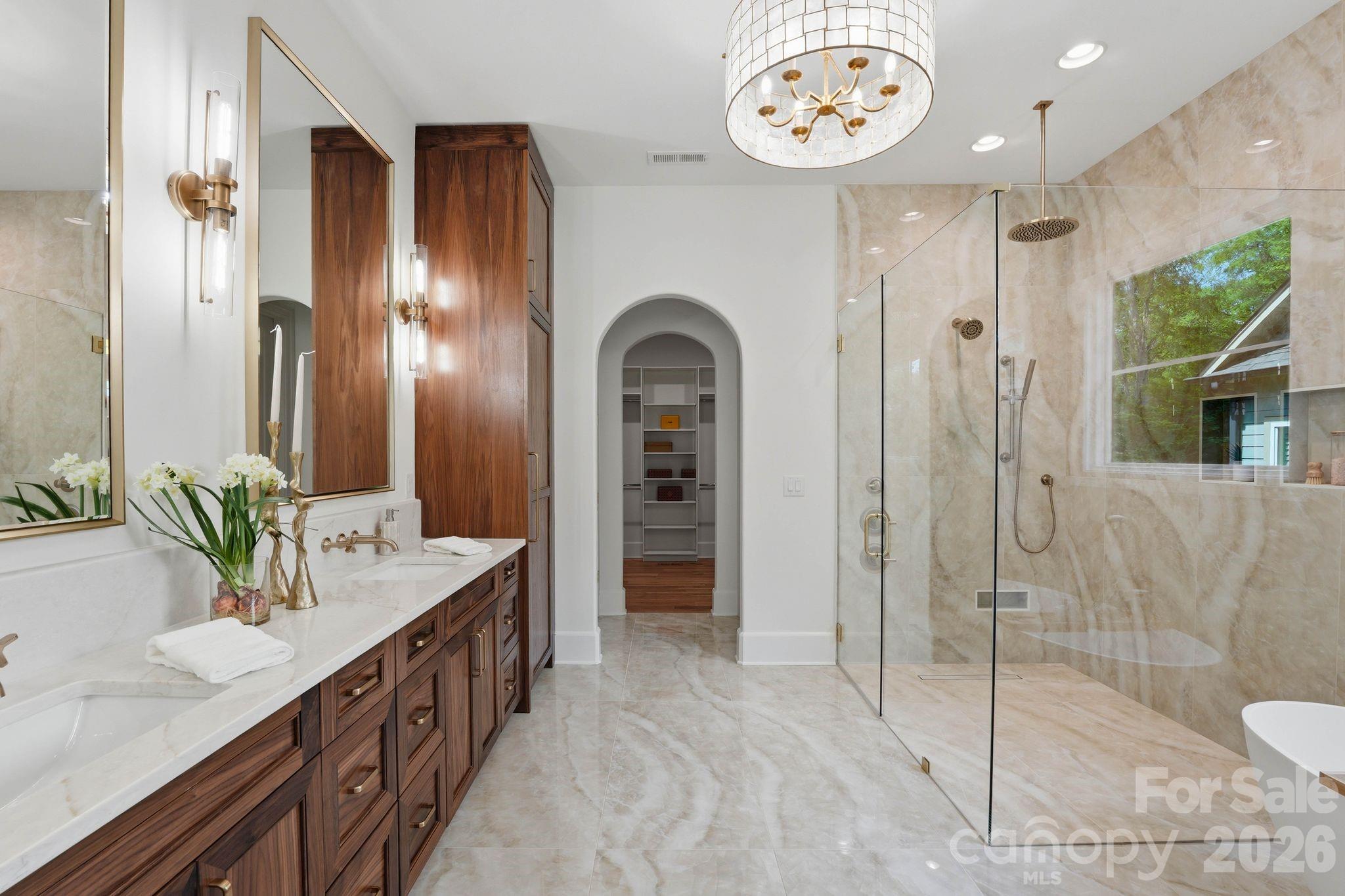 6133 Creola Road — Charlotte