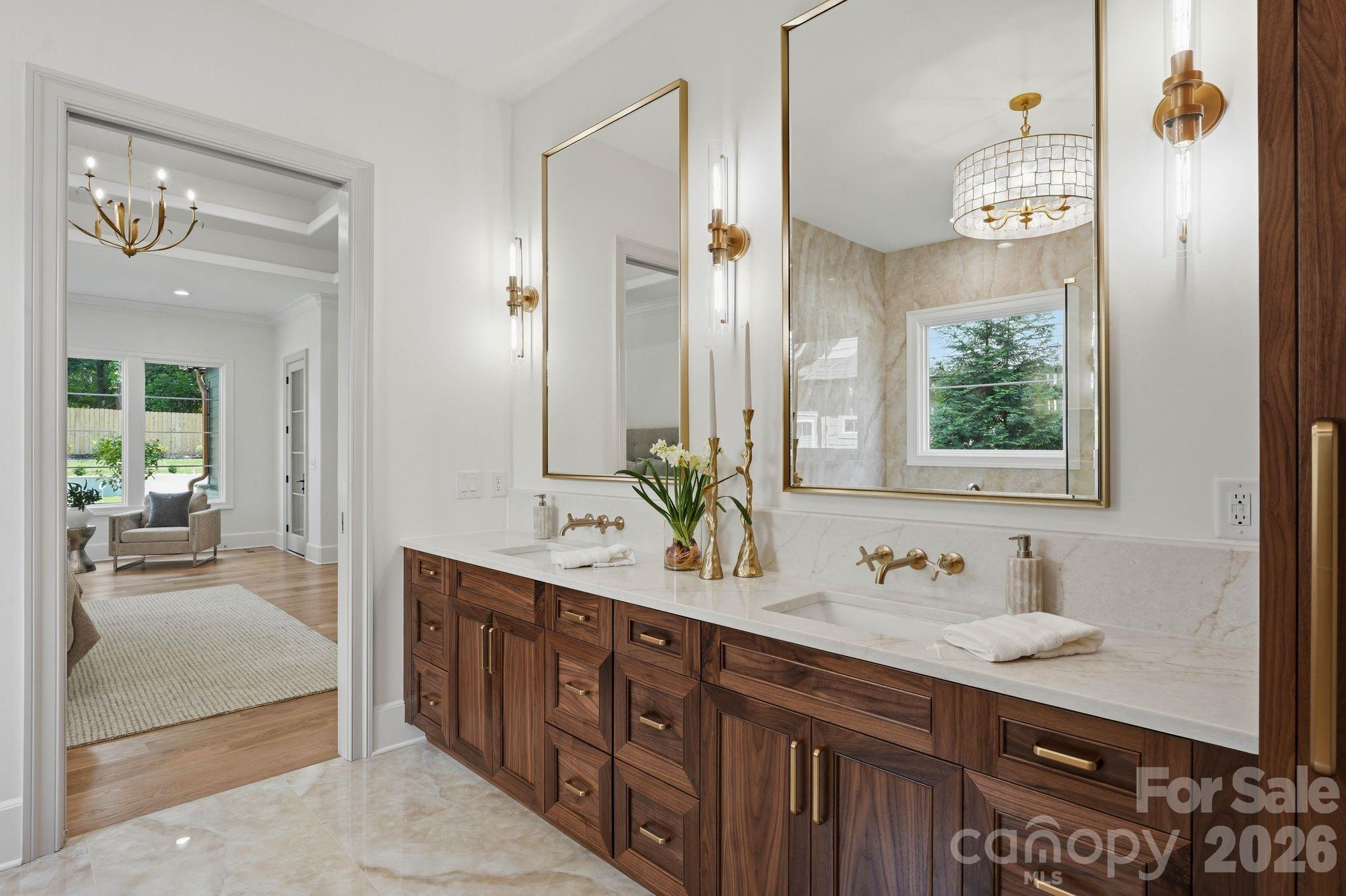6133 Creola Road — Charlotte