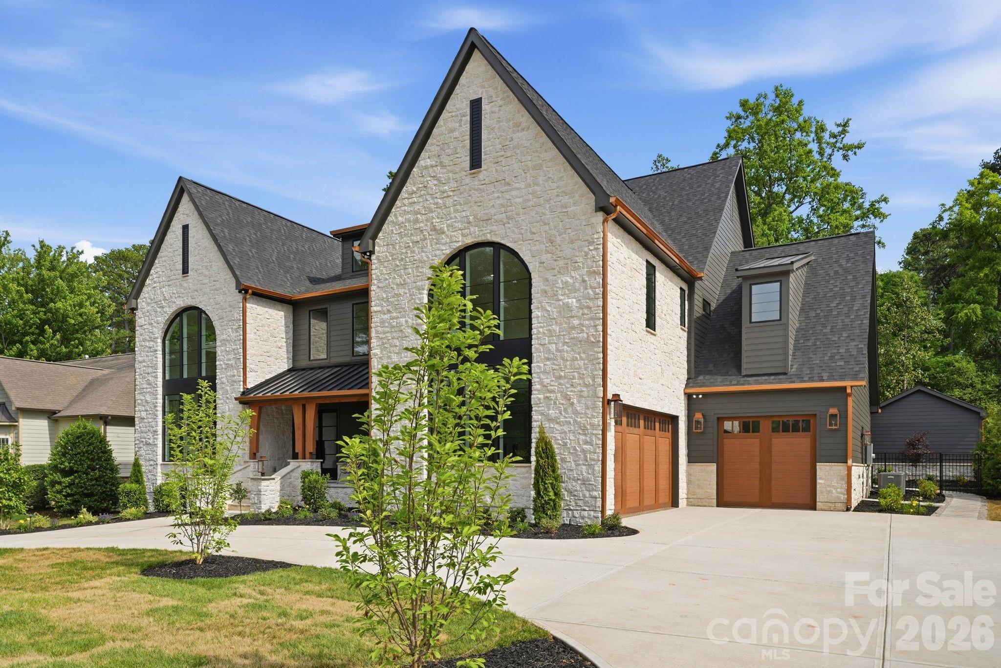 6133 Creola Road — Charlotte
