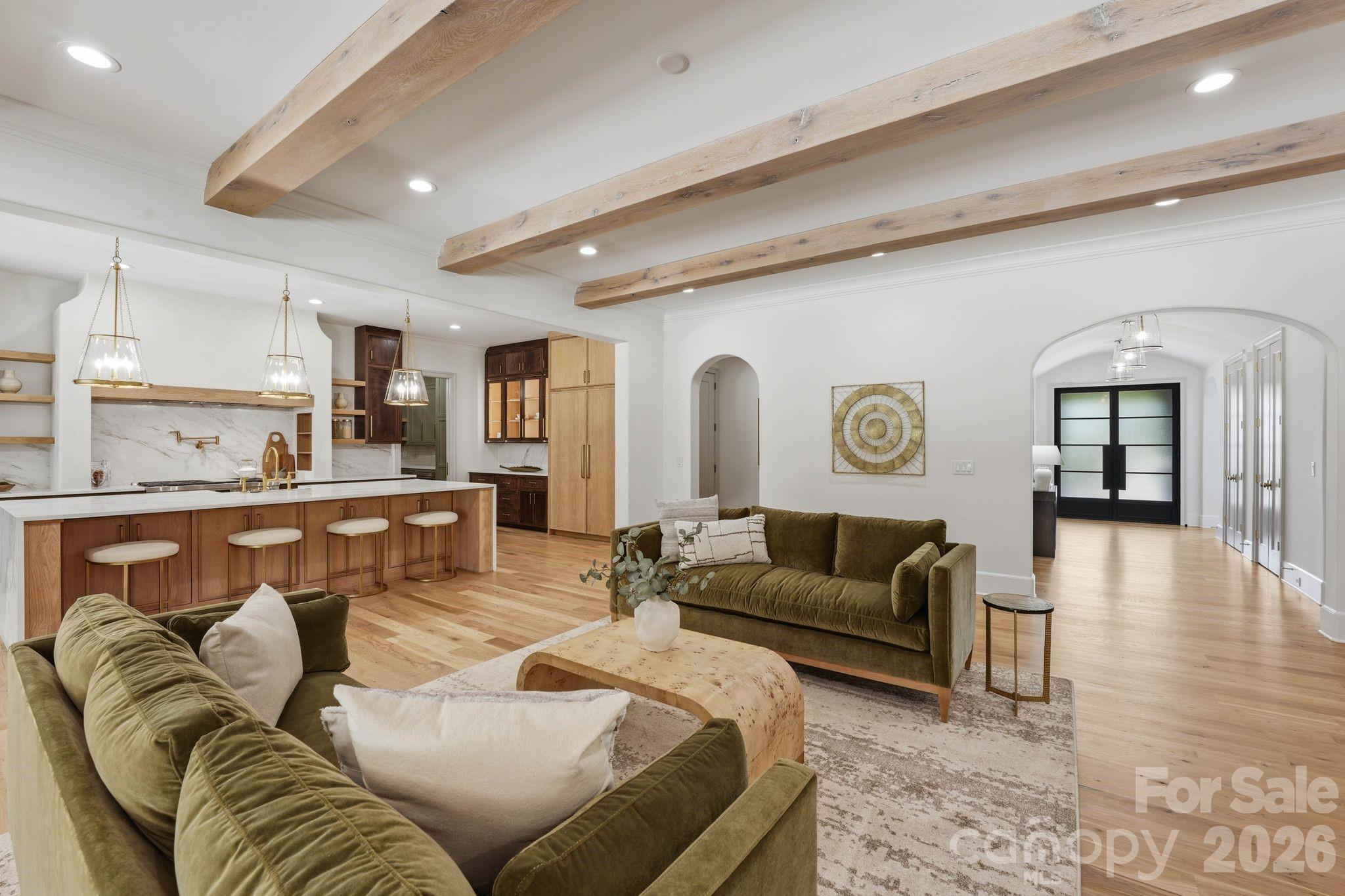 6133 Creola Road — Charlotte