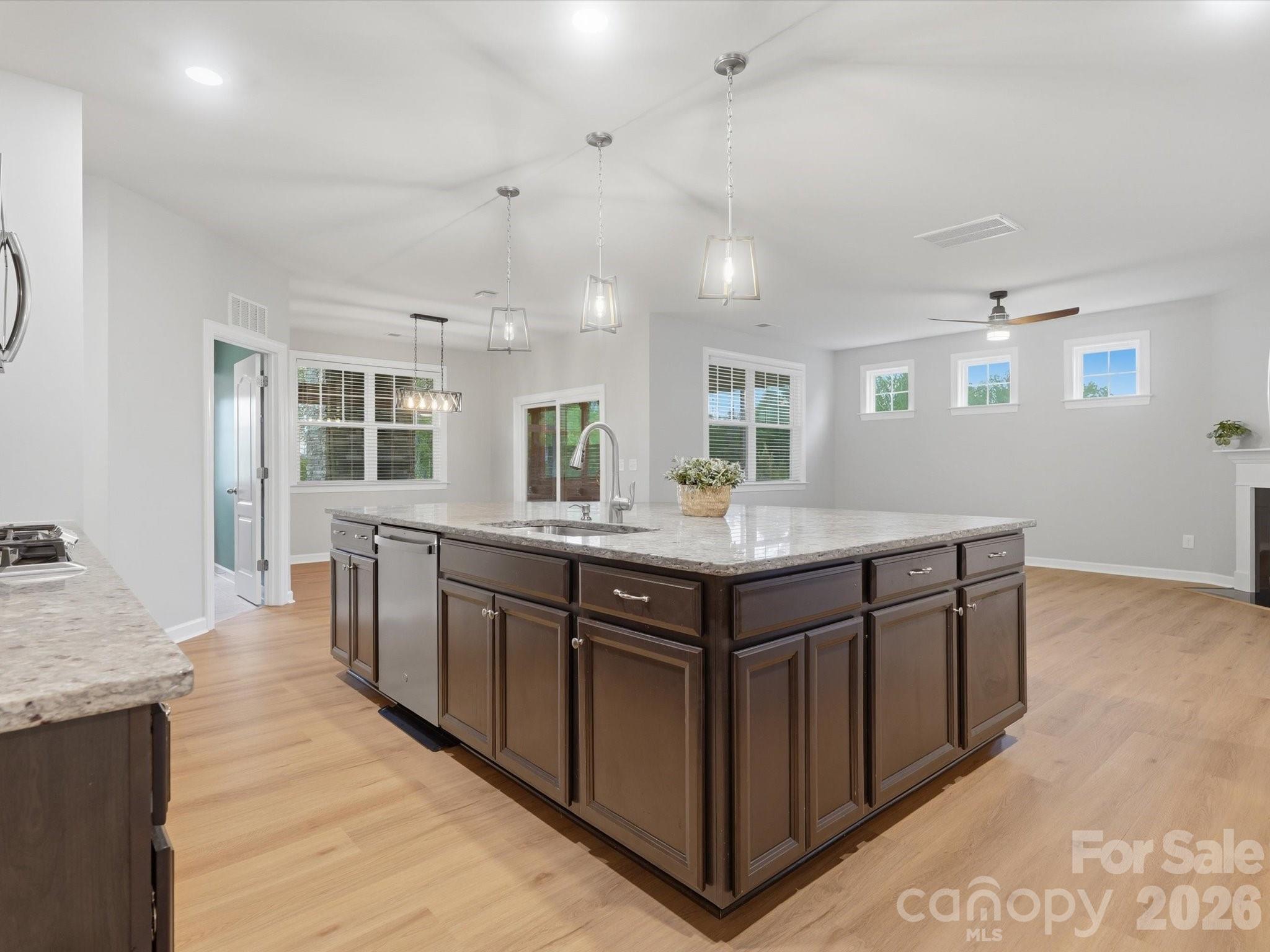 2016 Linn Cove — Waxhaw