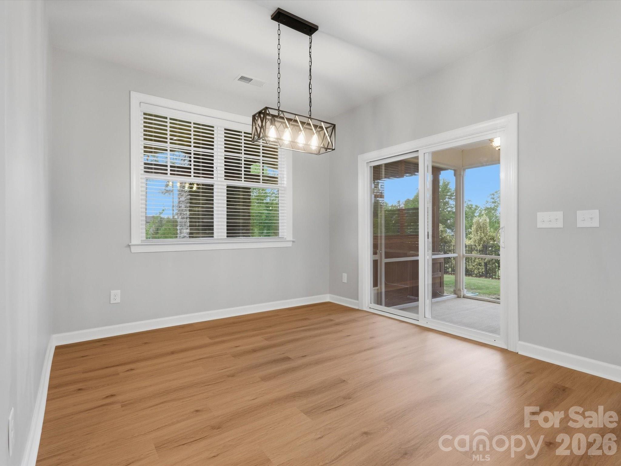 2016 Linn Cove — Waxhaw