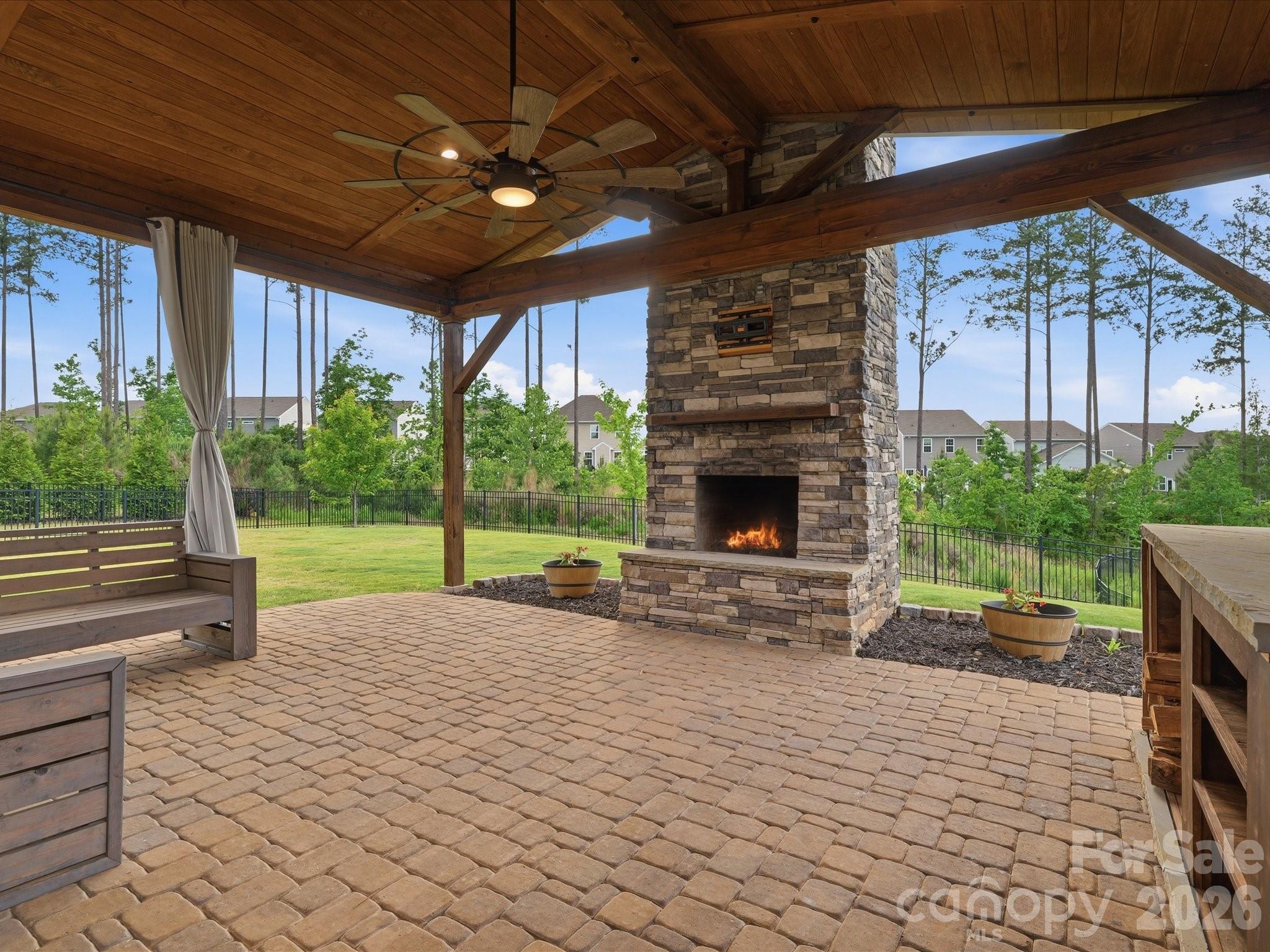 2016 Linn Cove — Waxhaw