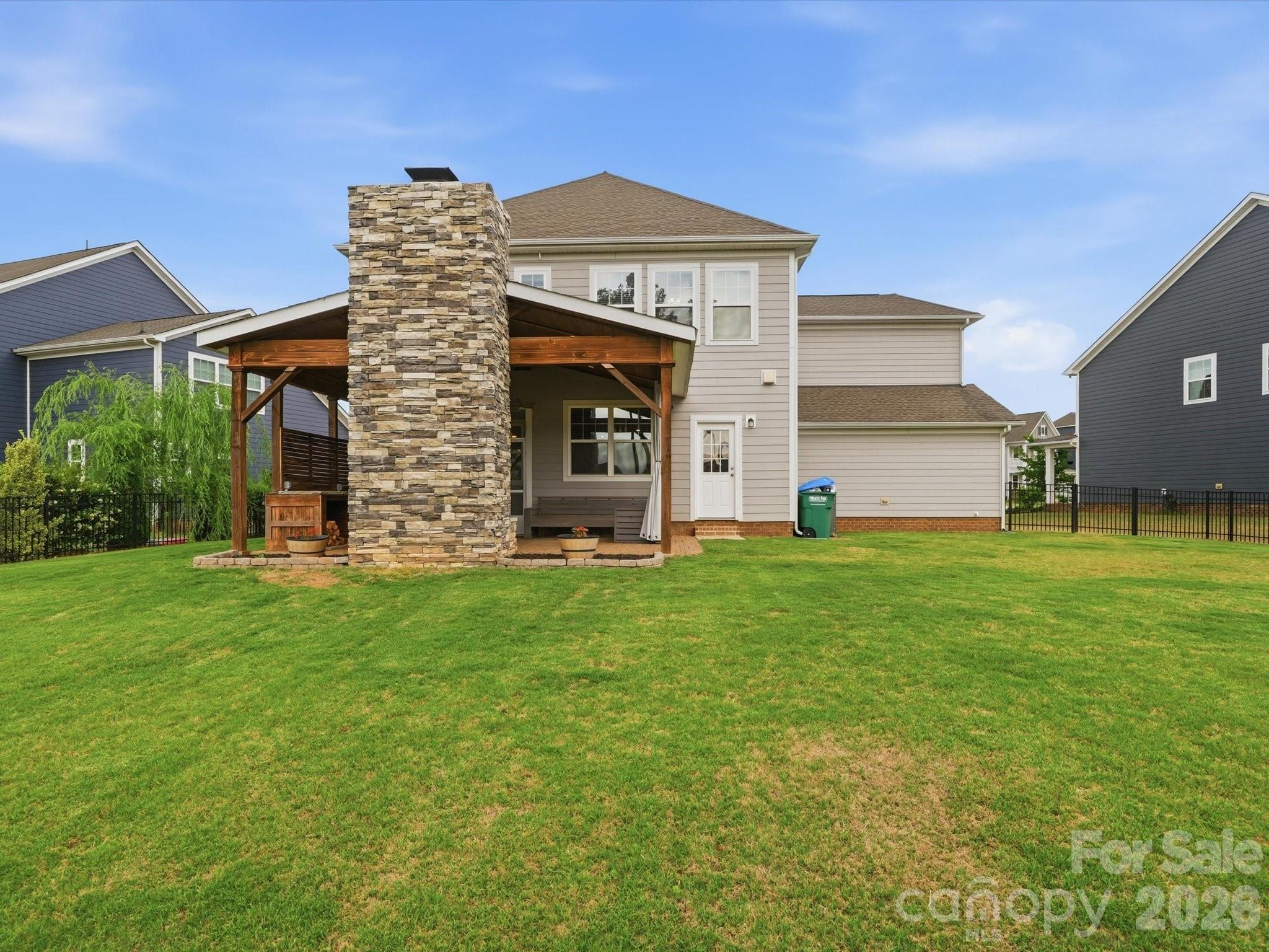 2016 Linn Cove — Waxhaw