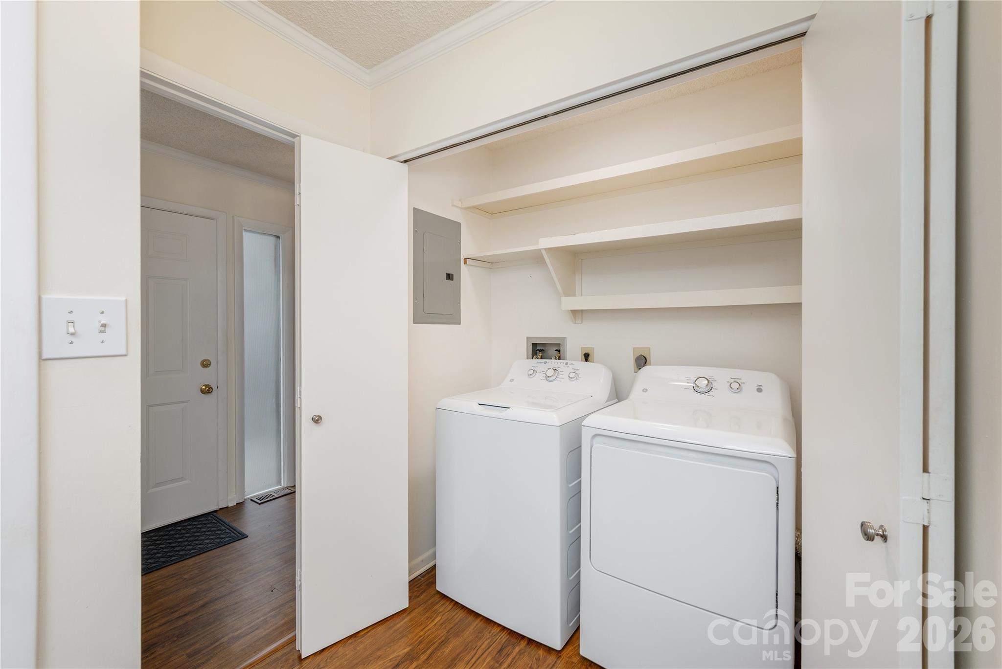 434 Crowfields Drive — Asheville