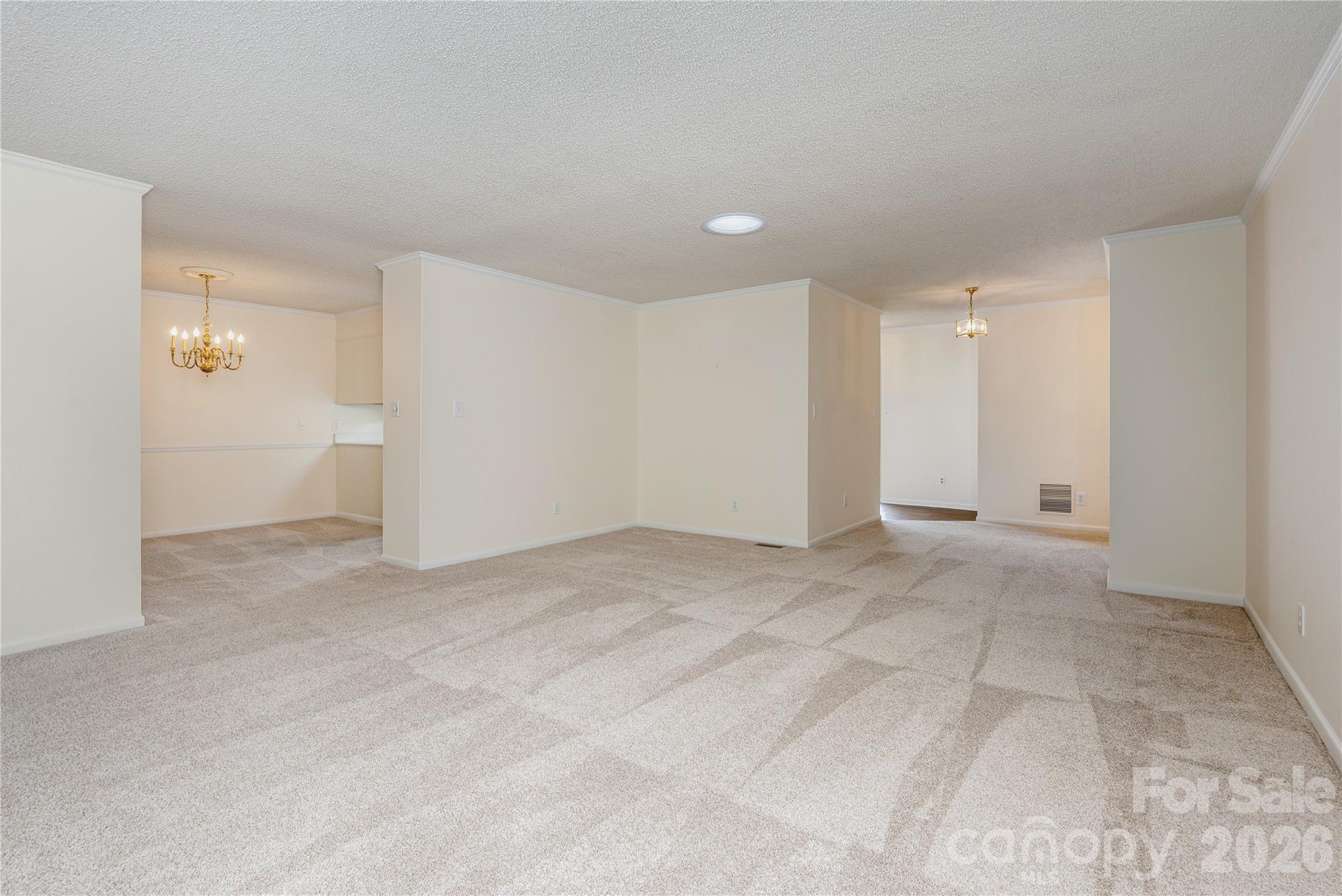 434 Crowfields Drive — Asheville