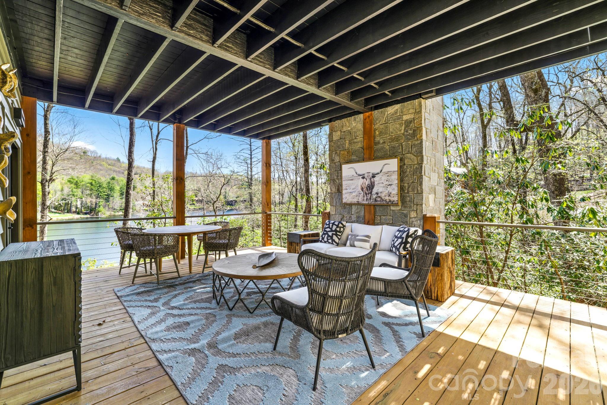 95 Cardinal Trace — Lake Toxaway