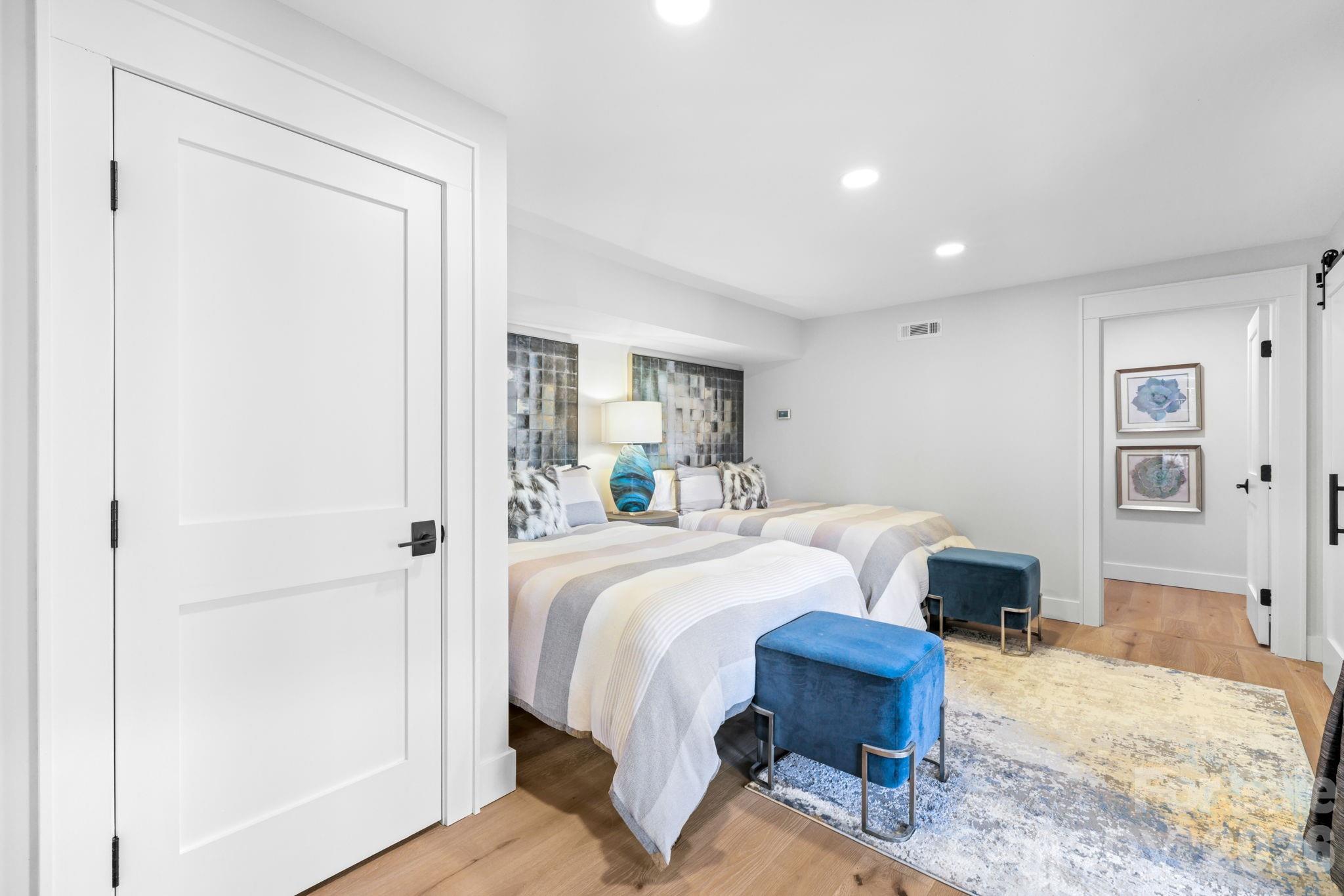 95 Cardinal Trace — Lake Toxaway