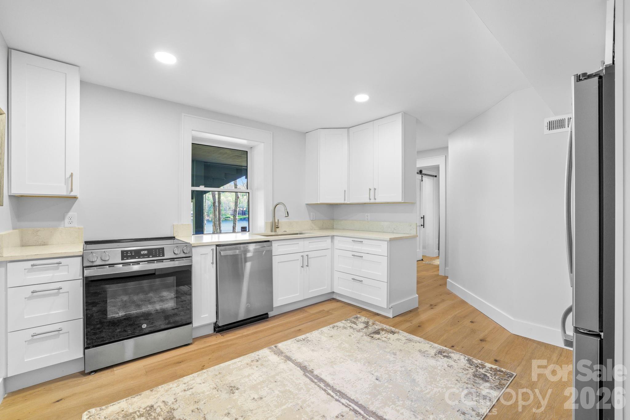 95 Cardinal Trace — Lake Toxaway