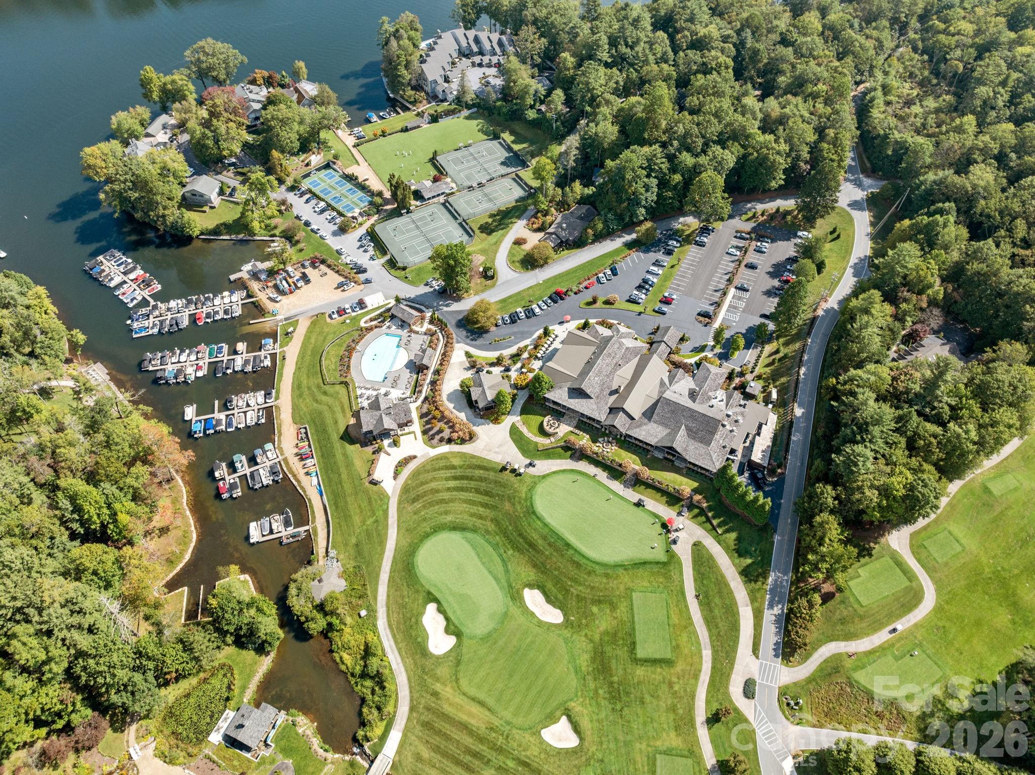95 Cardinal Trace — Lake Toxaway