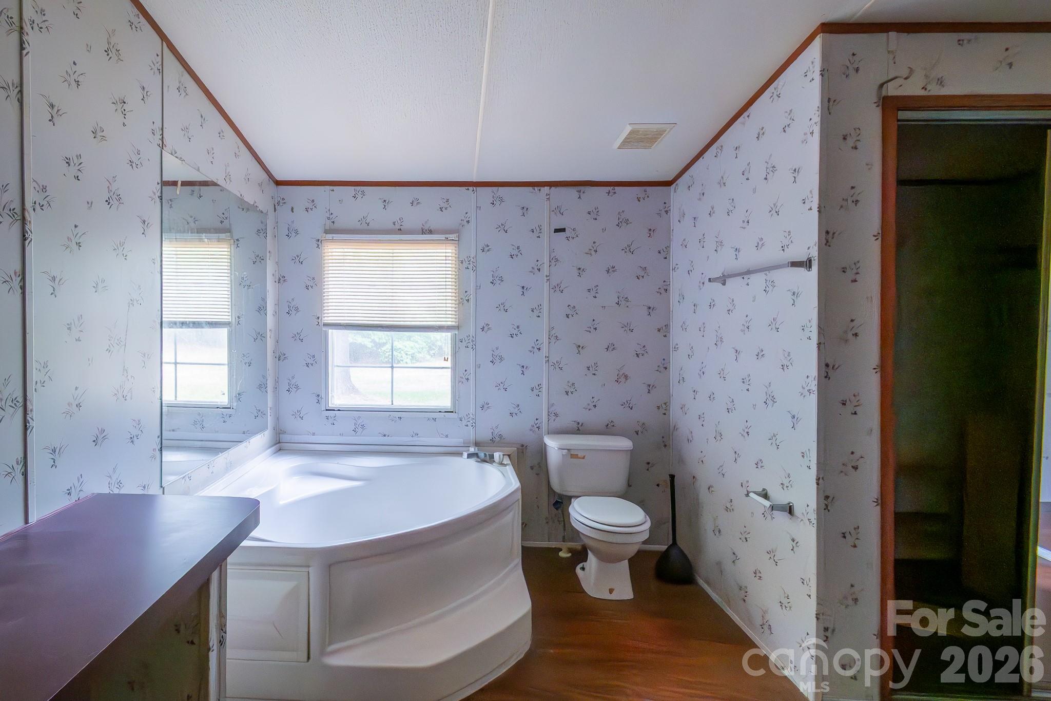 3133 Magnolia Road — Bennettsville