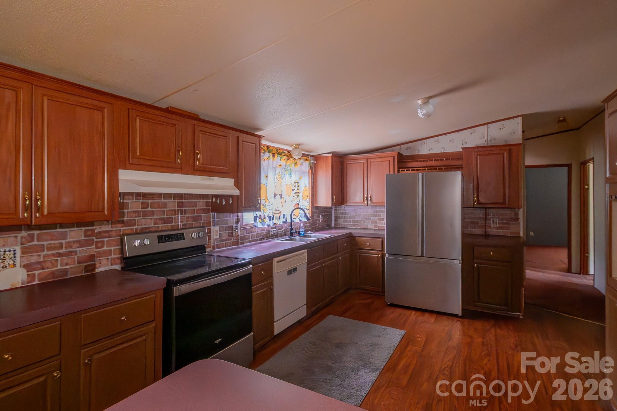 3133 Magnolia Road — Bennettsville