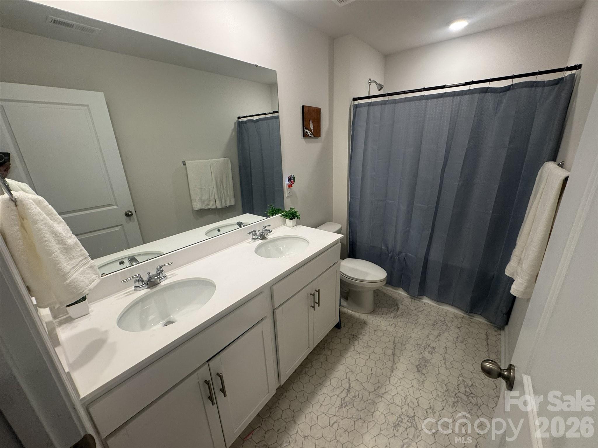 118 N Hill Lane — Troutman