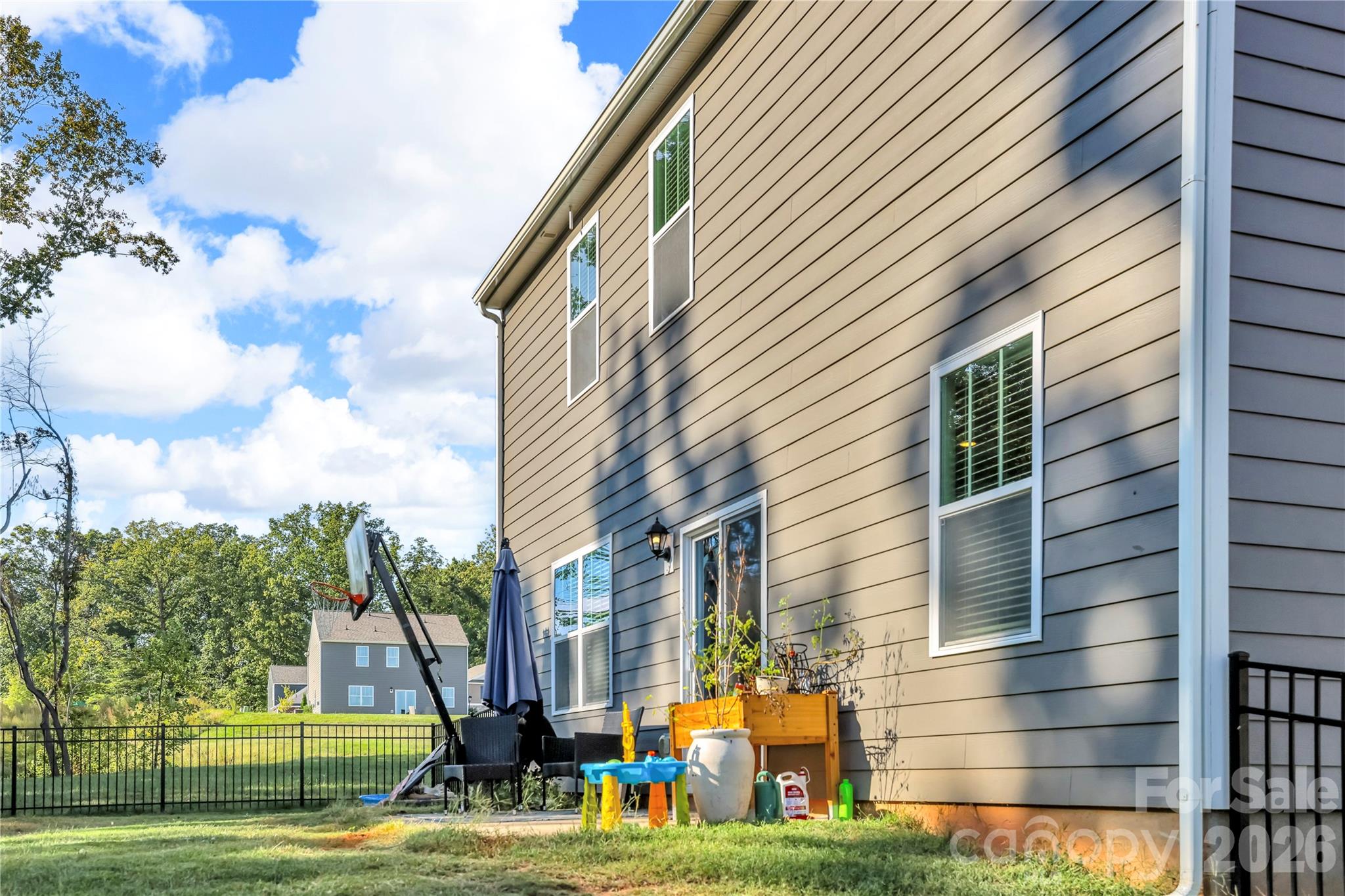 118 N Hill Lane — Troutman