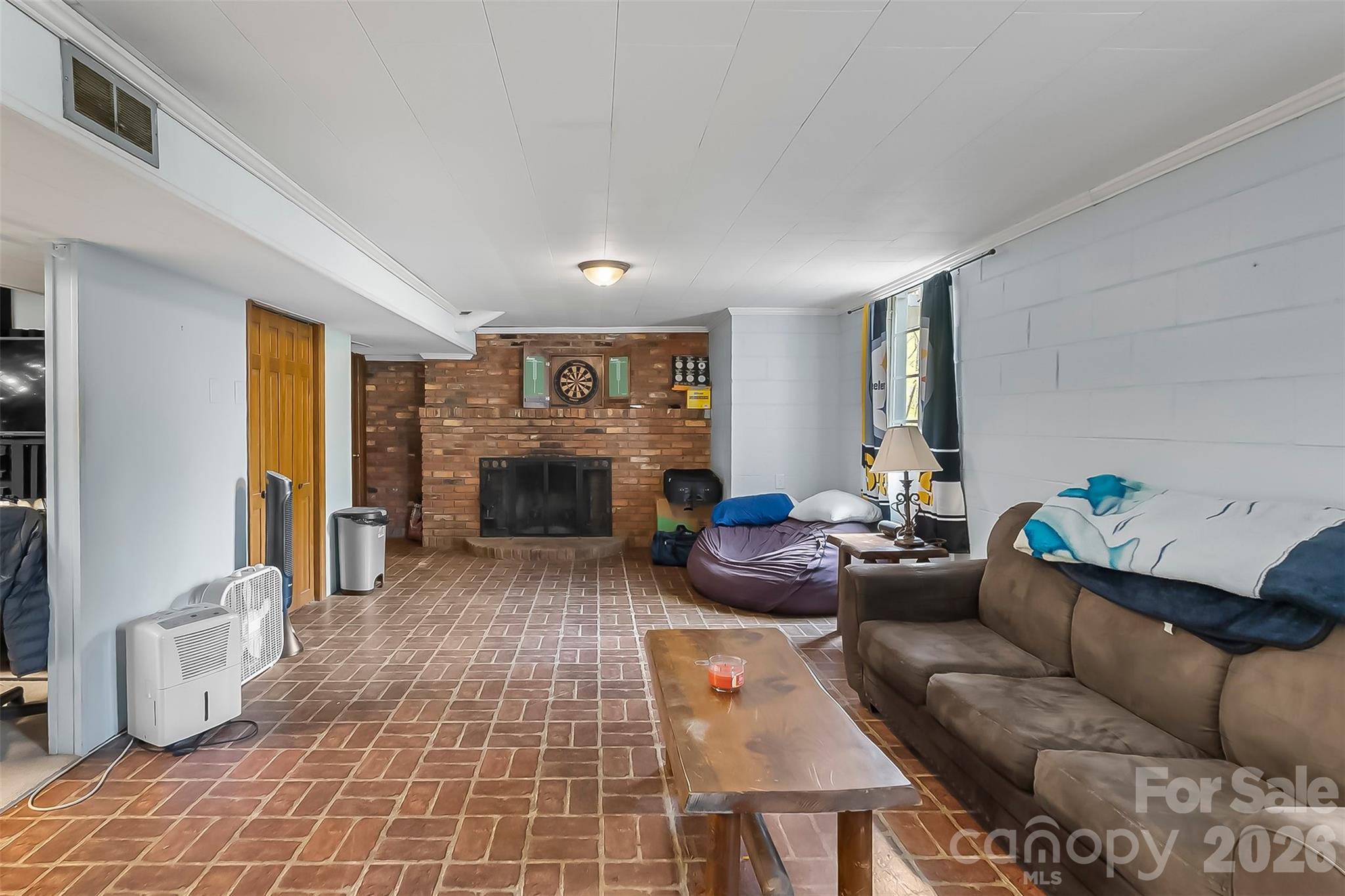 98 Limberlost Drive — Hendersonville