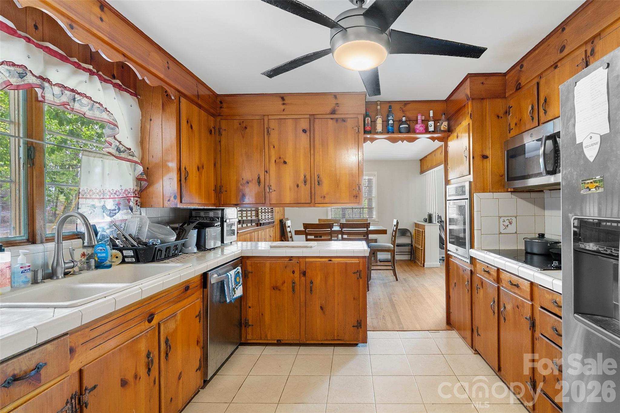 98 Limberlost Drive — Hendersonville