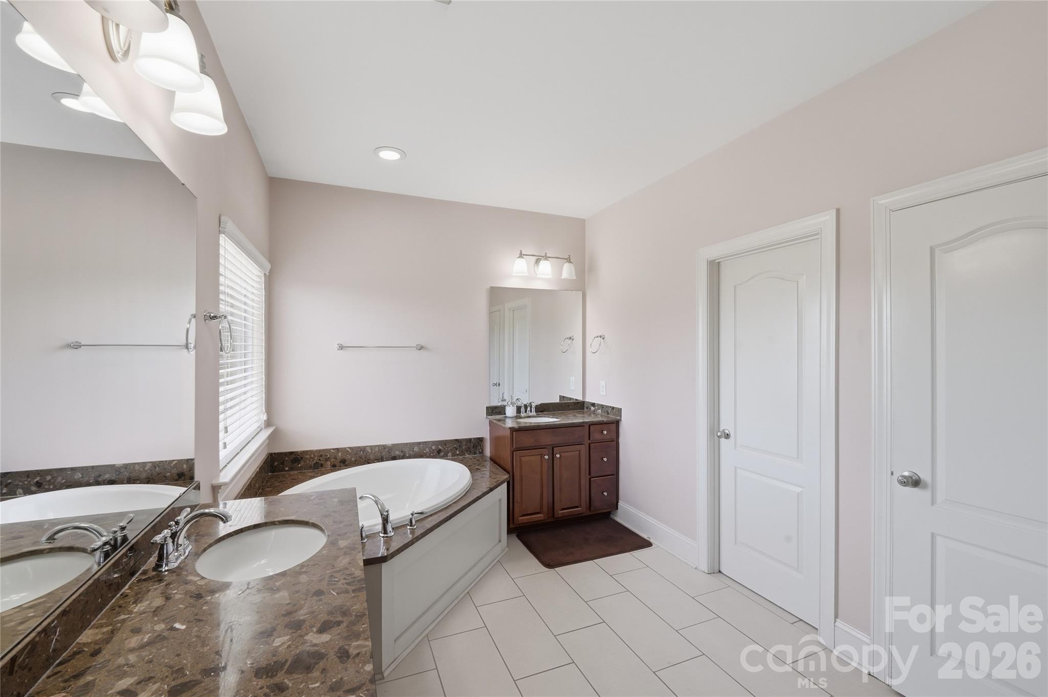 7405 Spice Bush Court — Waxhaw