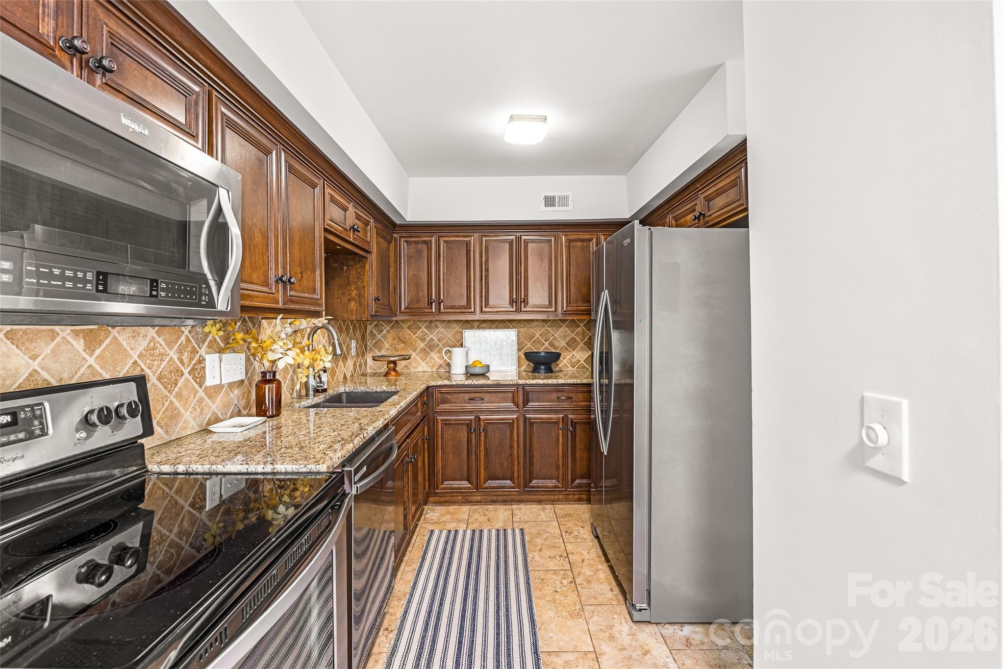 9526 Fairway Ridge Road — Charlotte