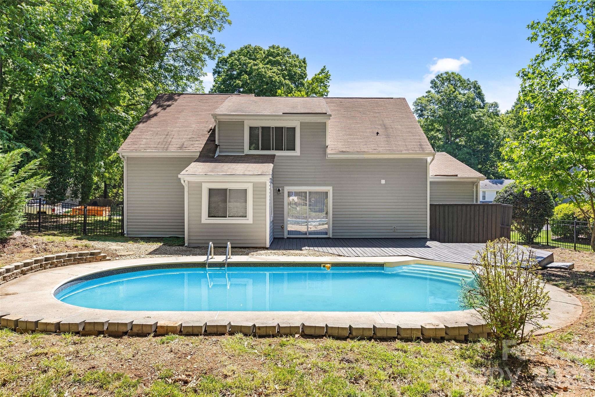 9526 Fairway Ridge Road — Charlotte