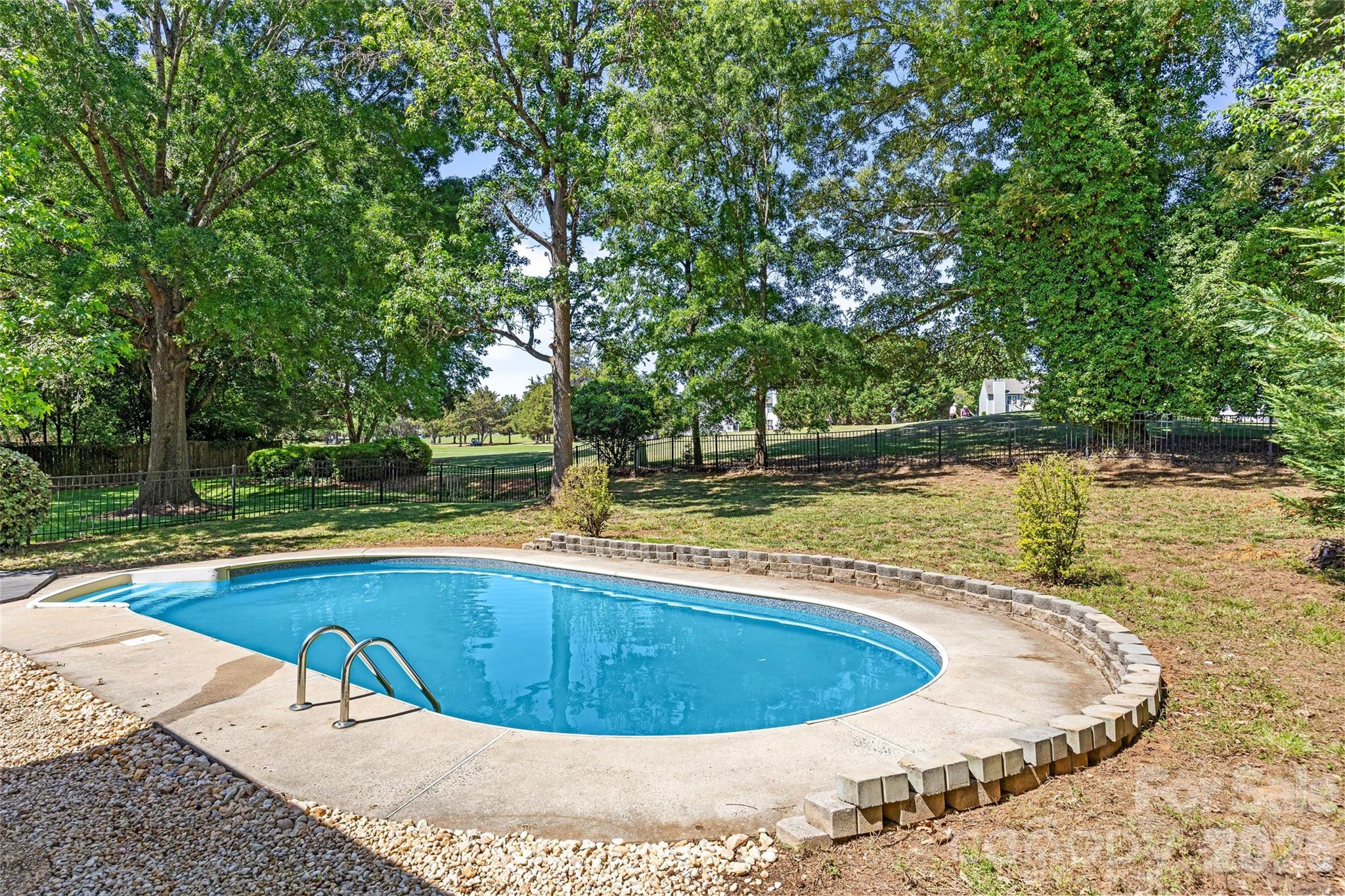 9526 Fairway Ridge Road — Charlotte