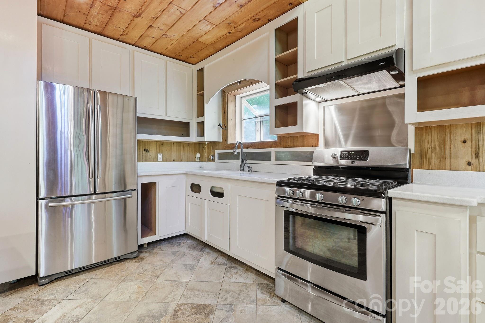 98 Sparkling Springs Road — Fairview