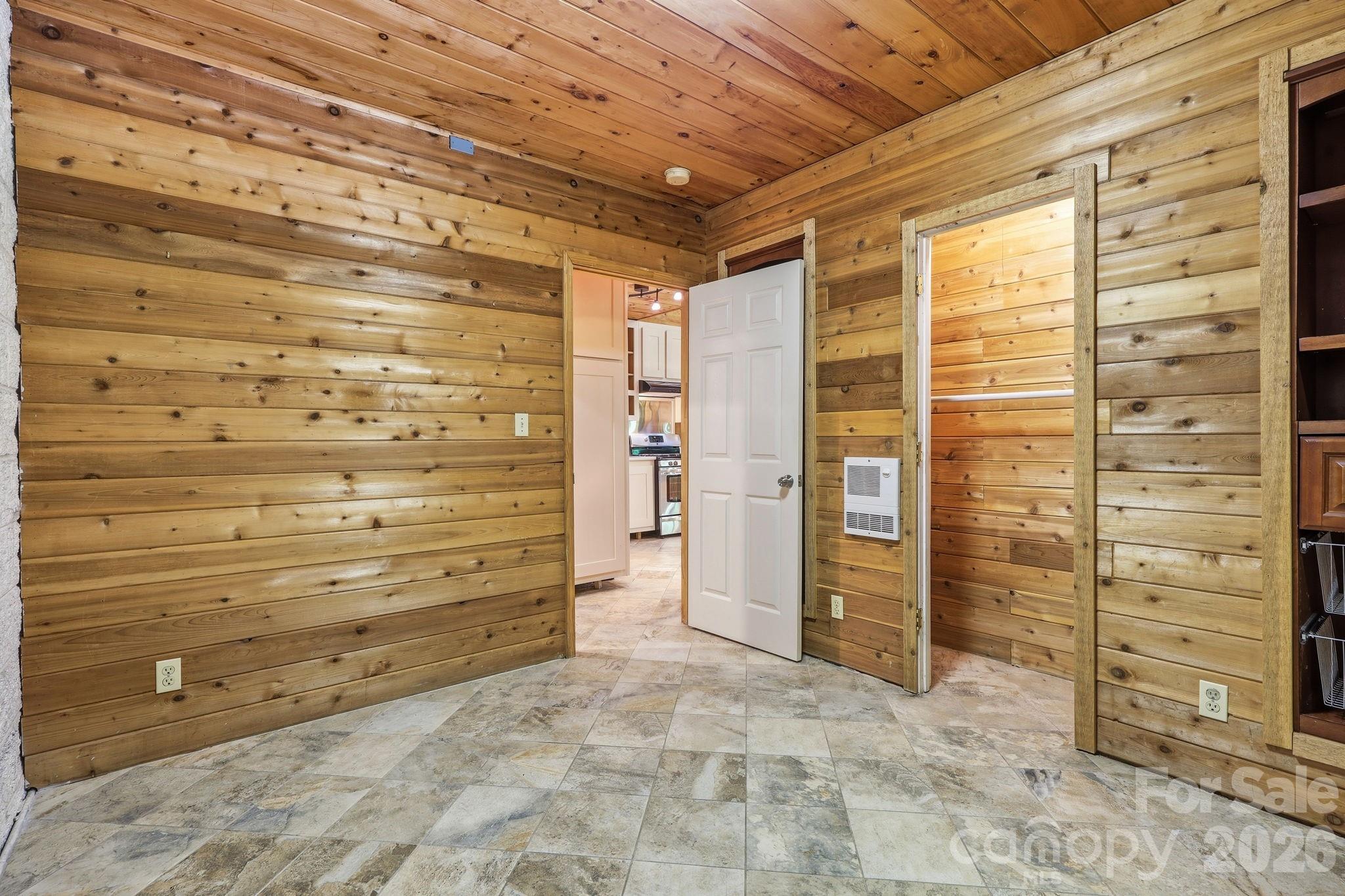98 Sparkling Springs Road — Fairview