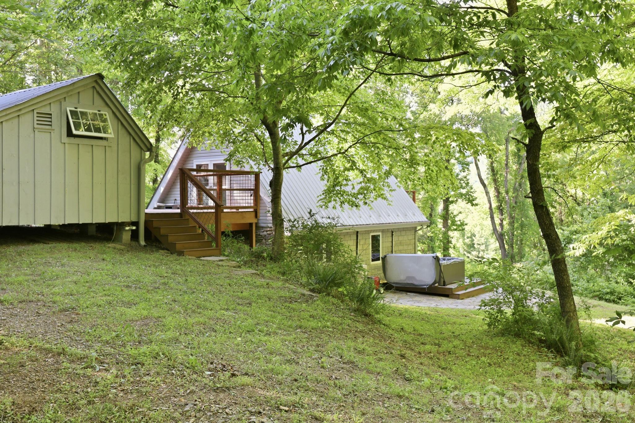 98 Sparkling Springs Road — Fairview