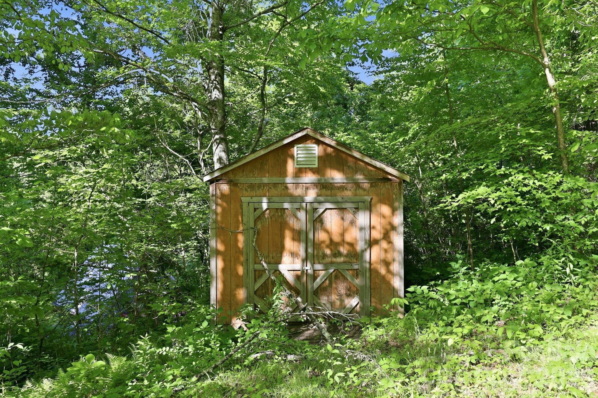 98 Sparkling Springs Road — Fairview