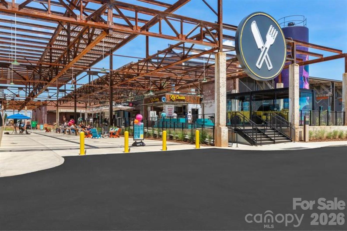 2907 Statesville Avenue — Charlotte