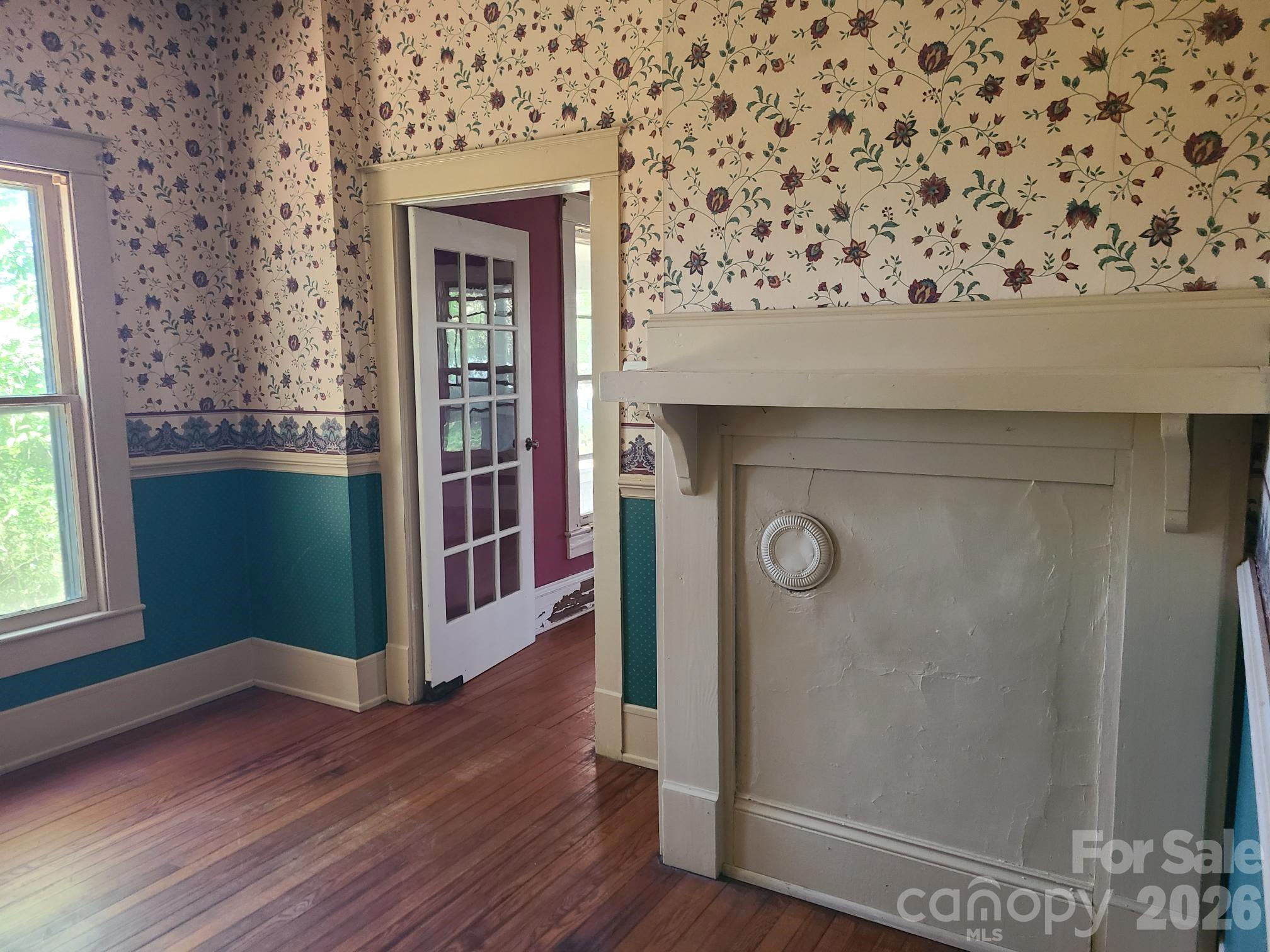 804 Emmanuel Church Road — Conover