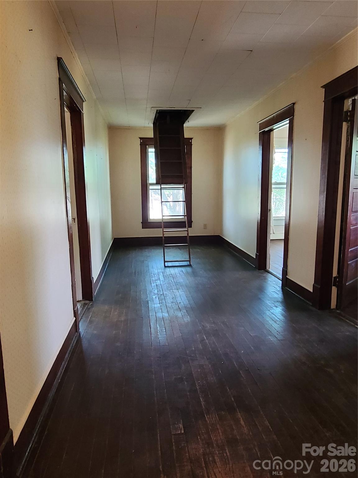 804 Emmanuel Church Road — Conover
