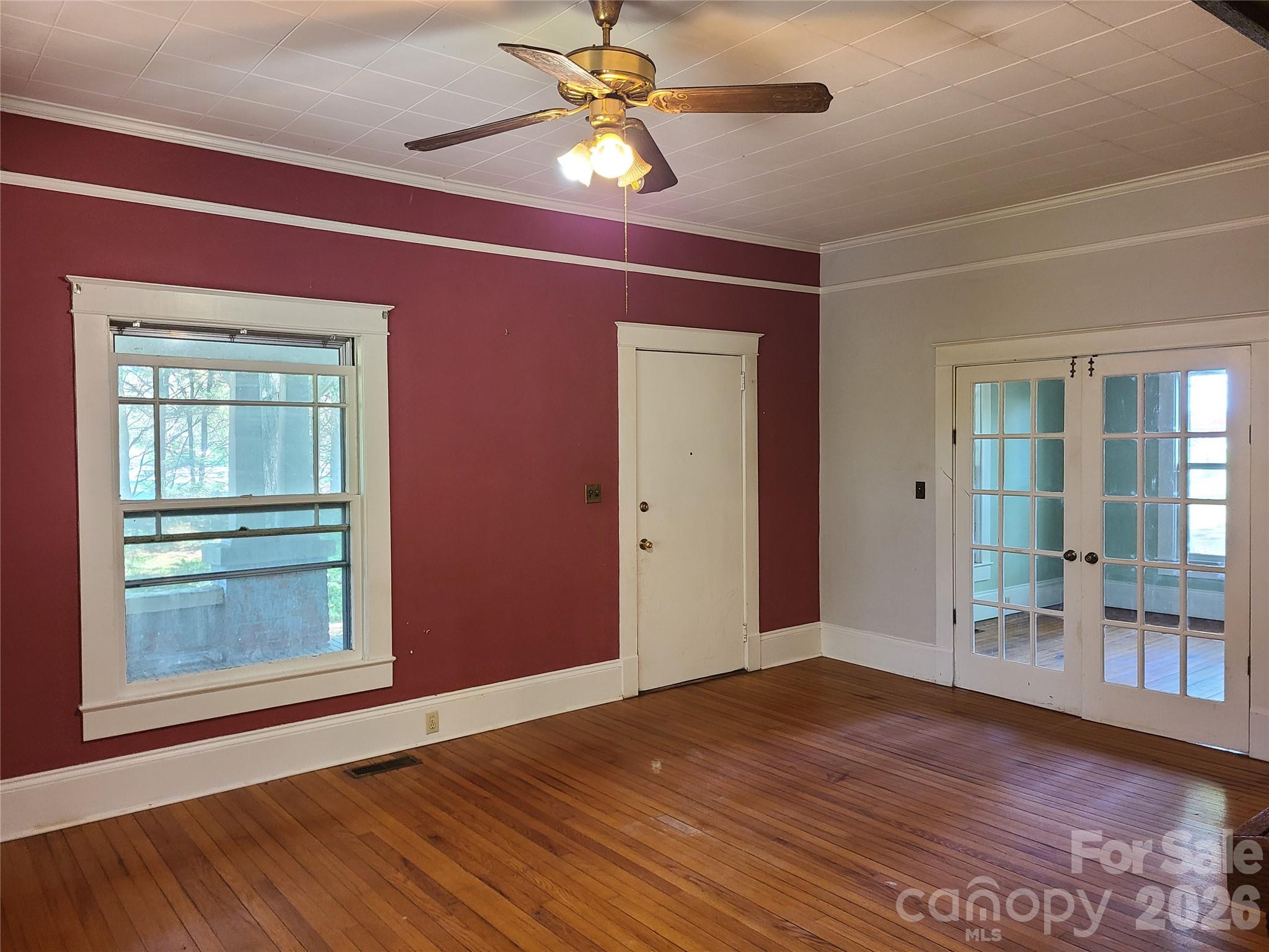 804 Emmanuel Church Road — Conover