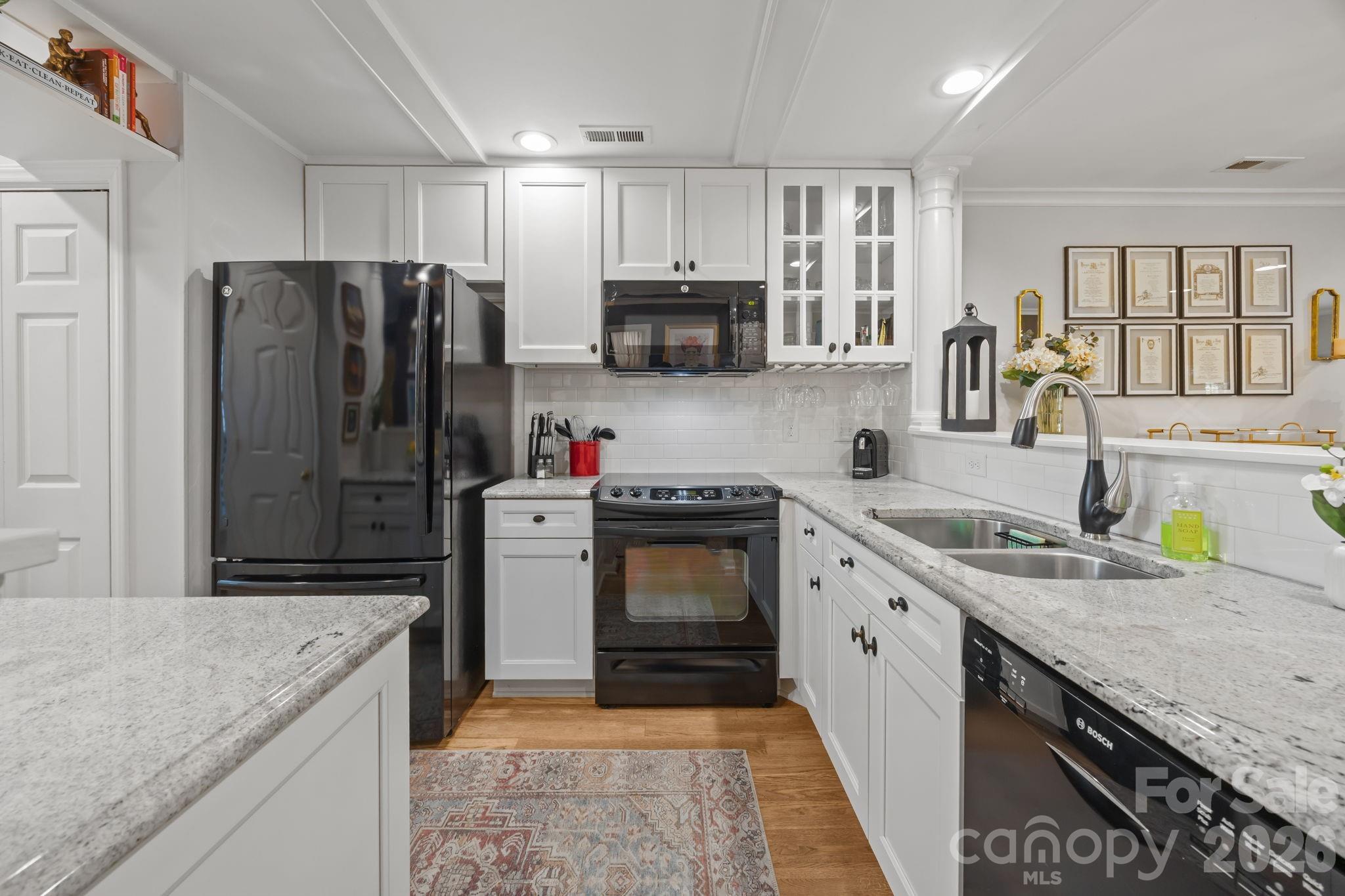 222 Queens Road #58 — Charlotte