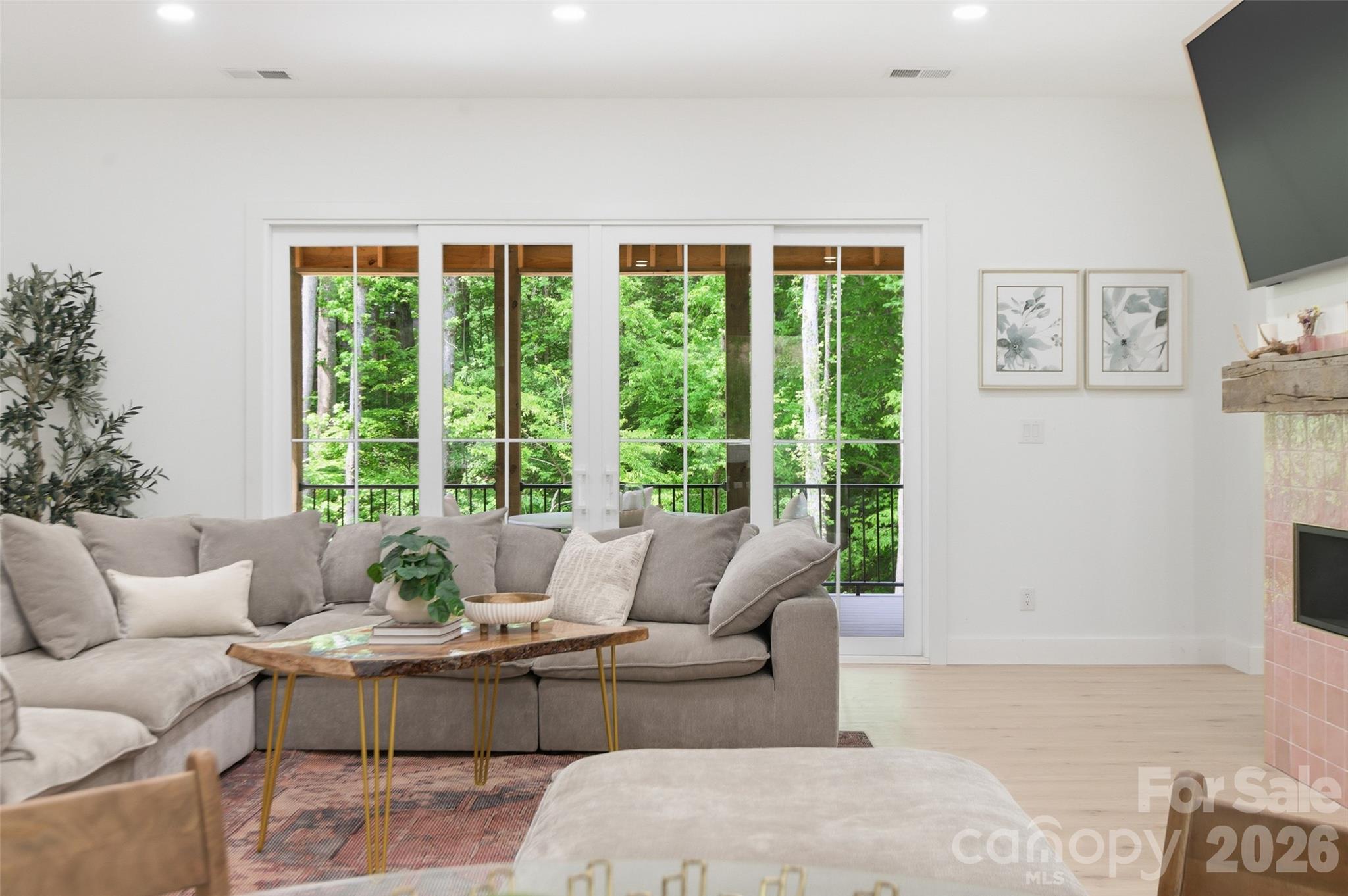 1321 Gateshead Lane — Matthews