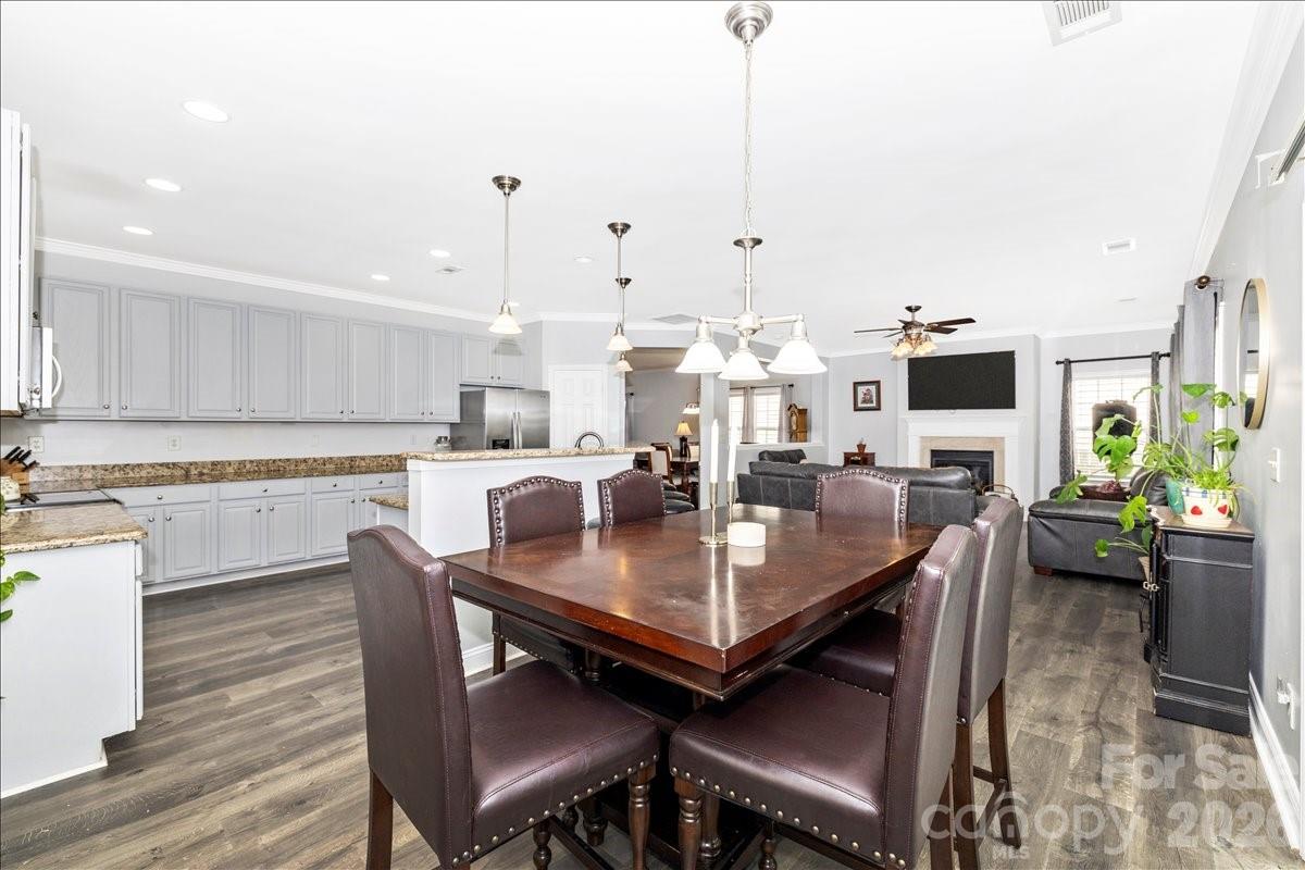 10006 Rocky Ford Club Road — Charlotte