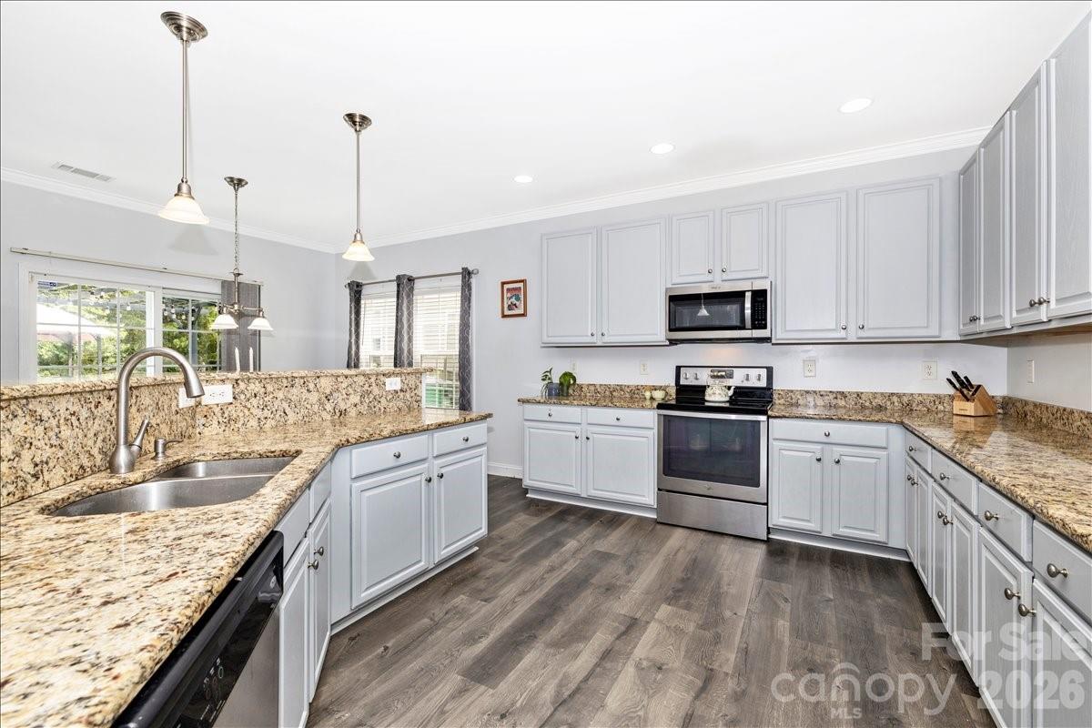 10006 Rocky Ford Club Road — Charlotte