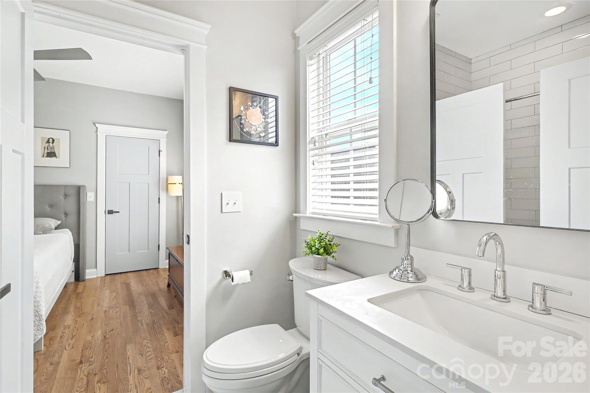 15918 Spruell Street — Huntersville